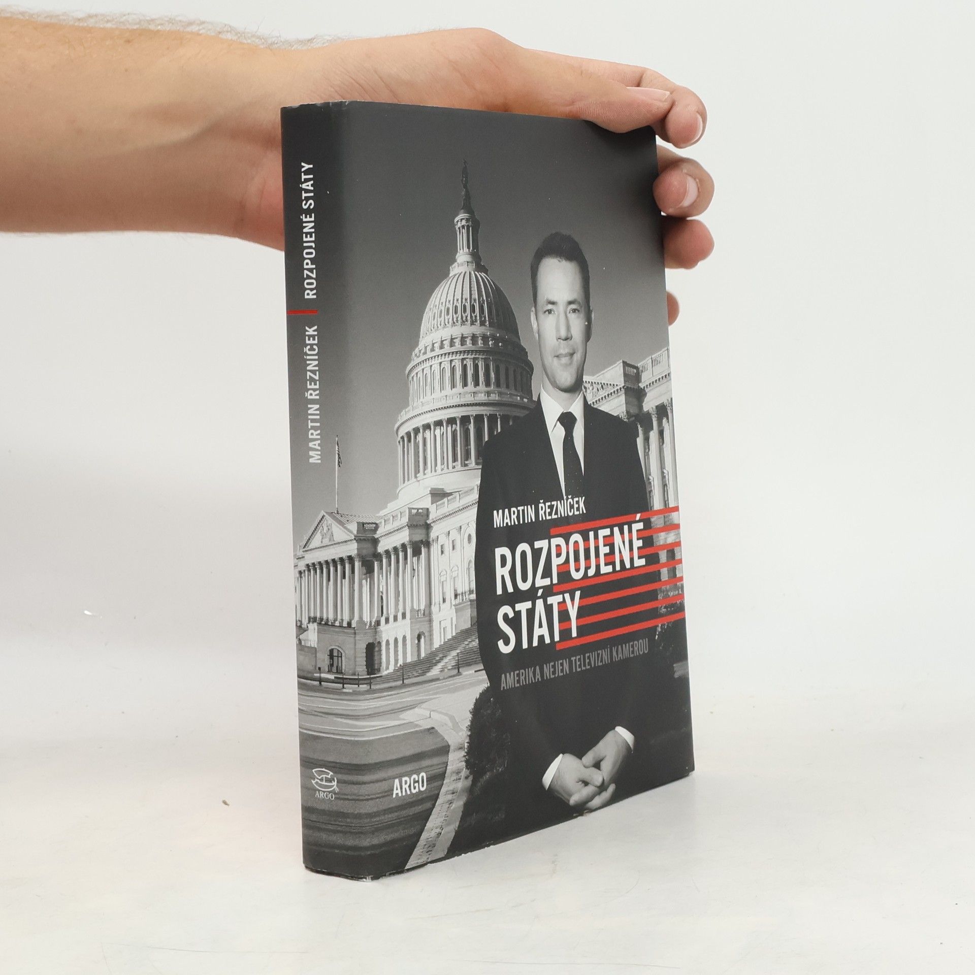 Martin Řezníček Rozpojené státy: Amerika nejen televizní kamerou
