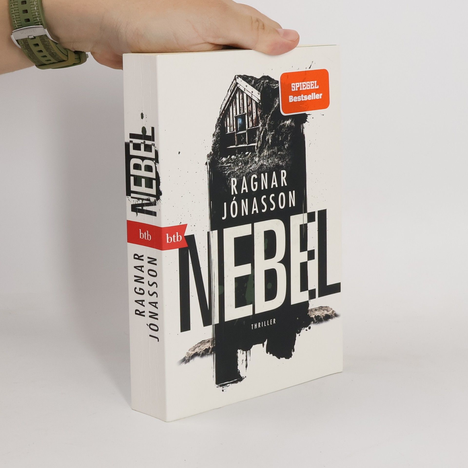 Ragnar Jónasson Nebel