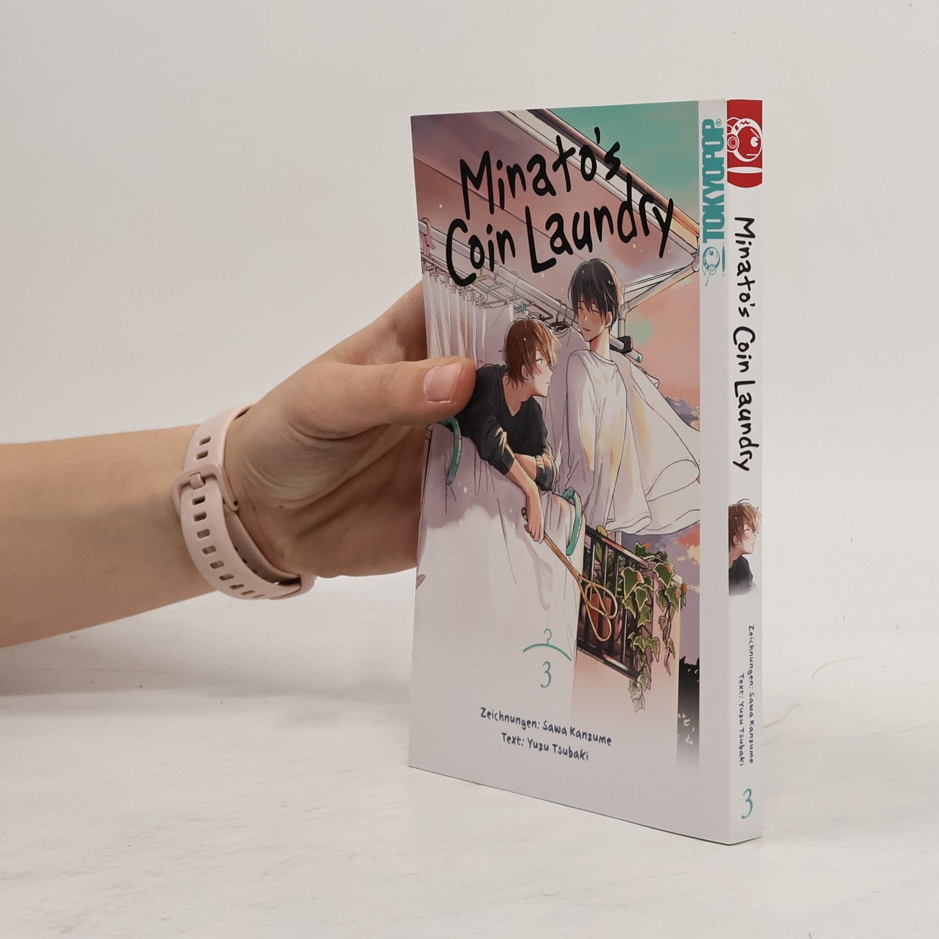 Sawa Kanzume Minato's coin laundry 3