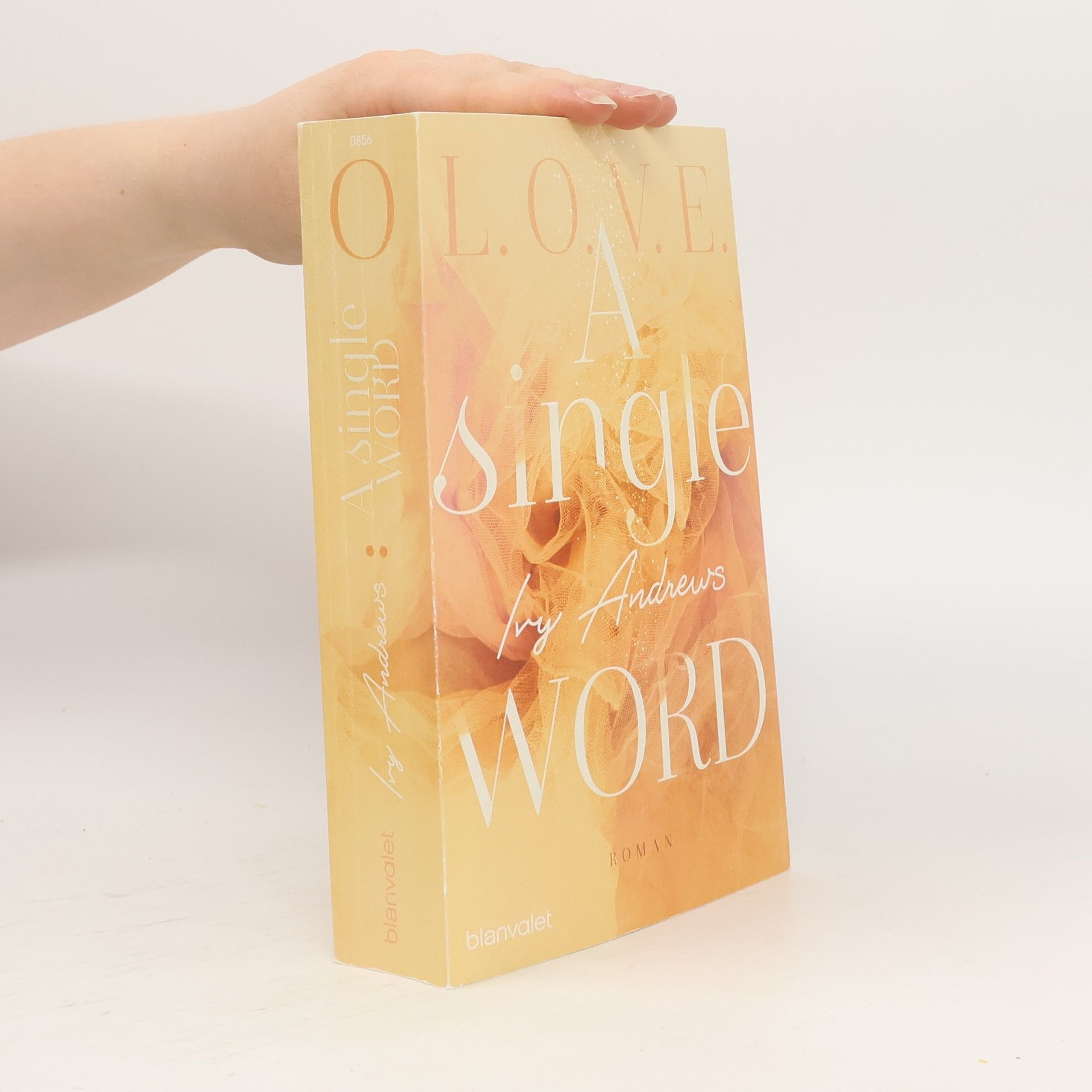 Ivy Andrews L.O.V.E. 2: A single word