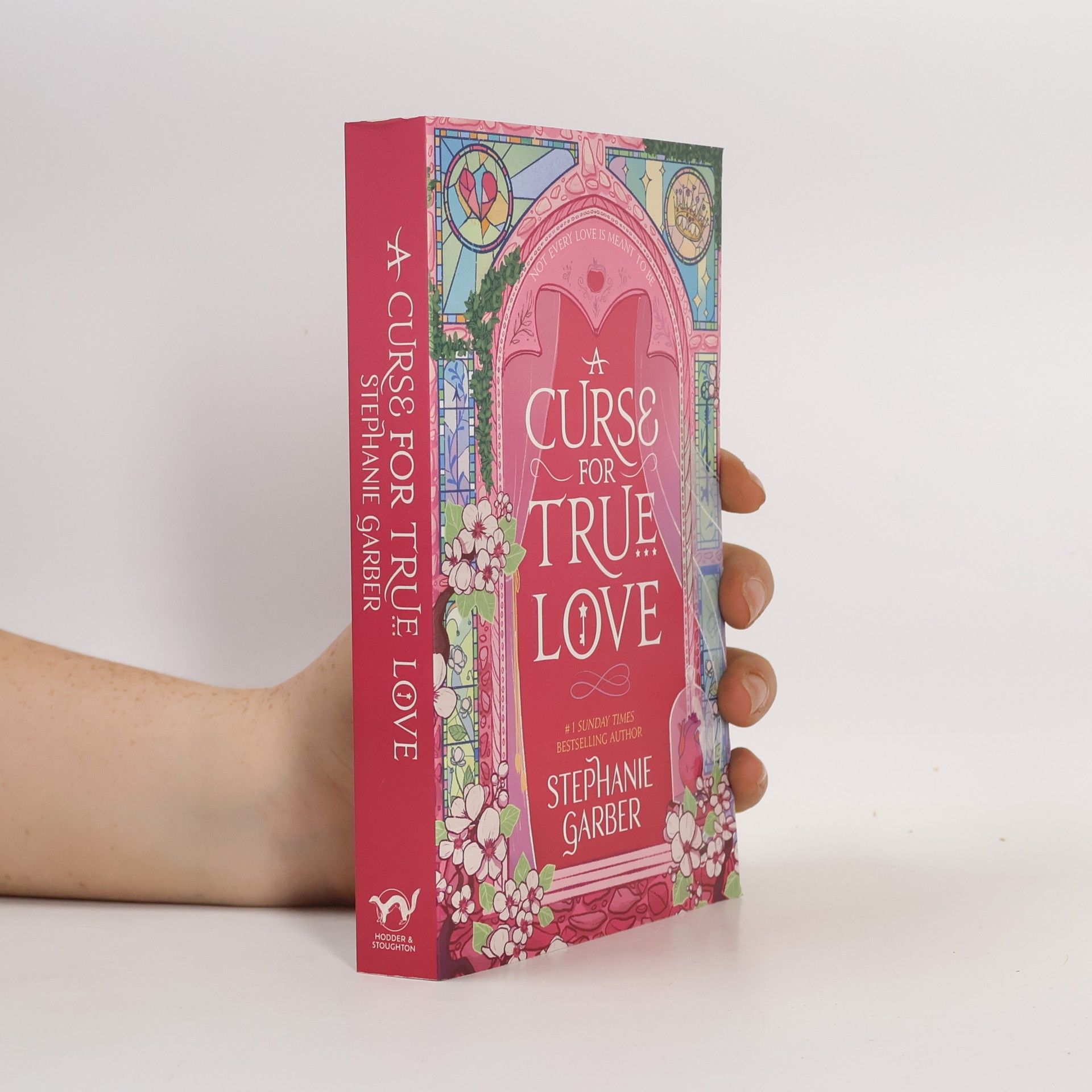 Stephanie Garber A Curse For True Love: the thrilling final book in the Once Upon a Broken Heart series