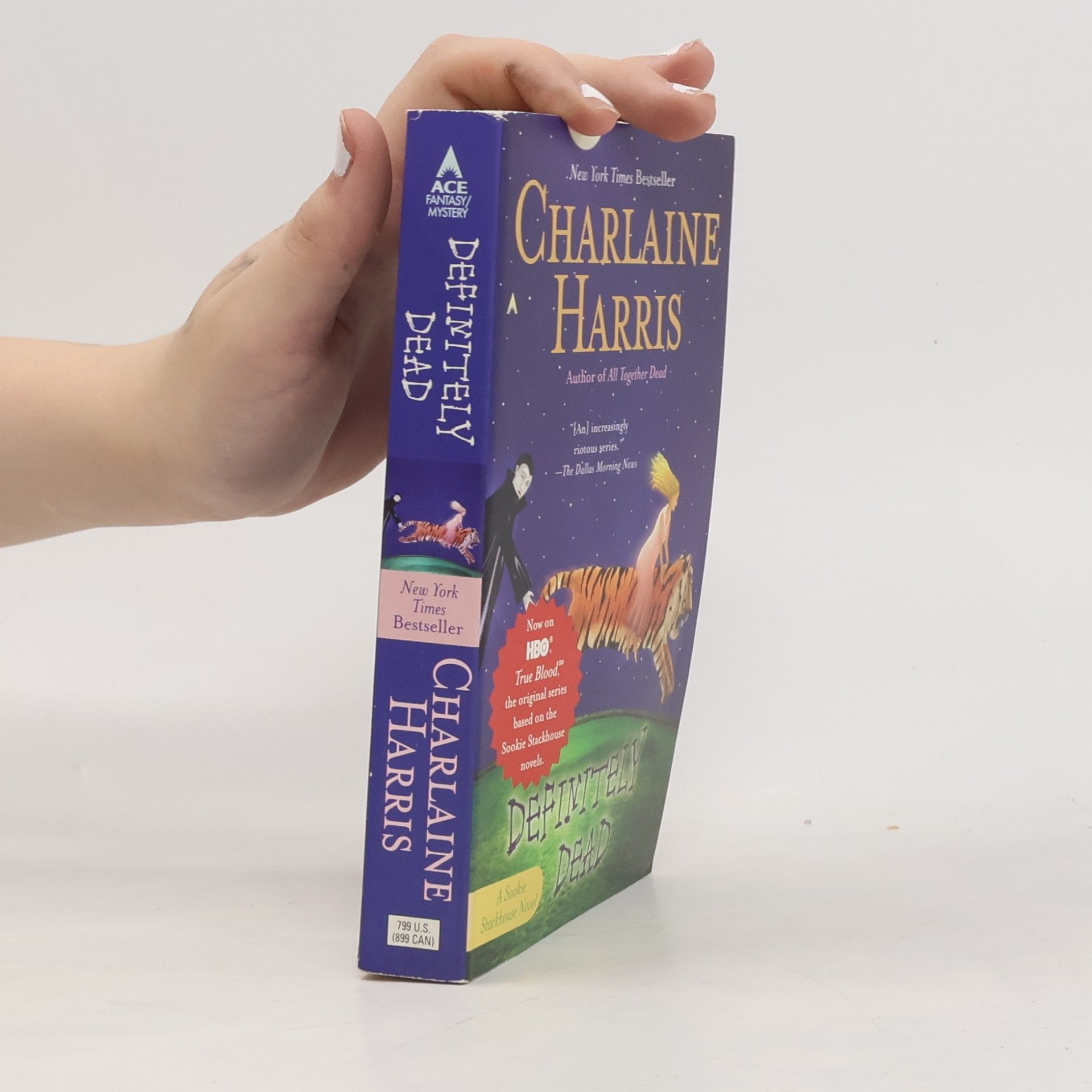 Charlaine Harris Definitely Dead