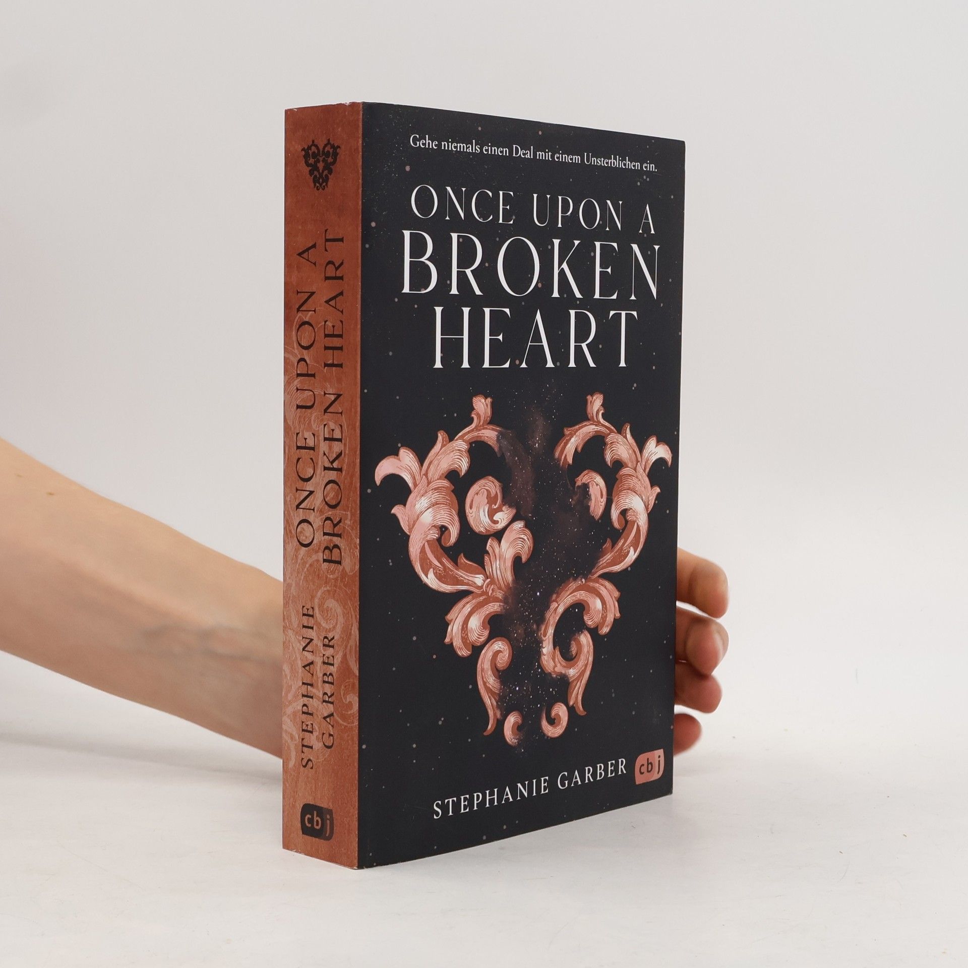 Stephanie Garber Once Upon a Broken Heart