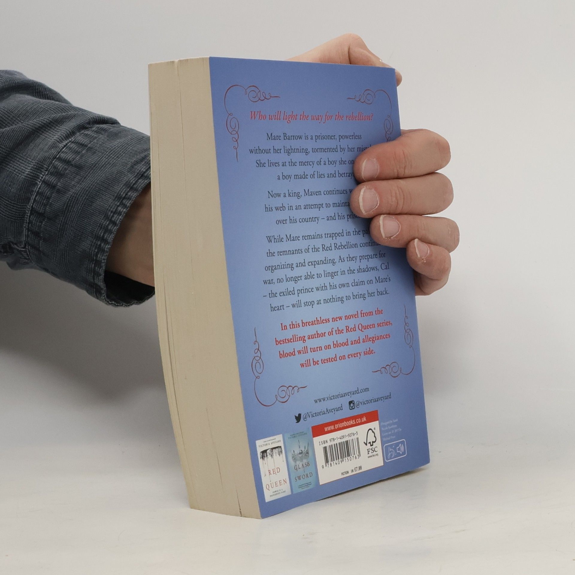 Victoria Aveyard King's Cage