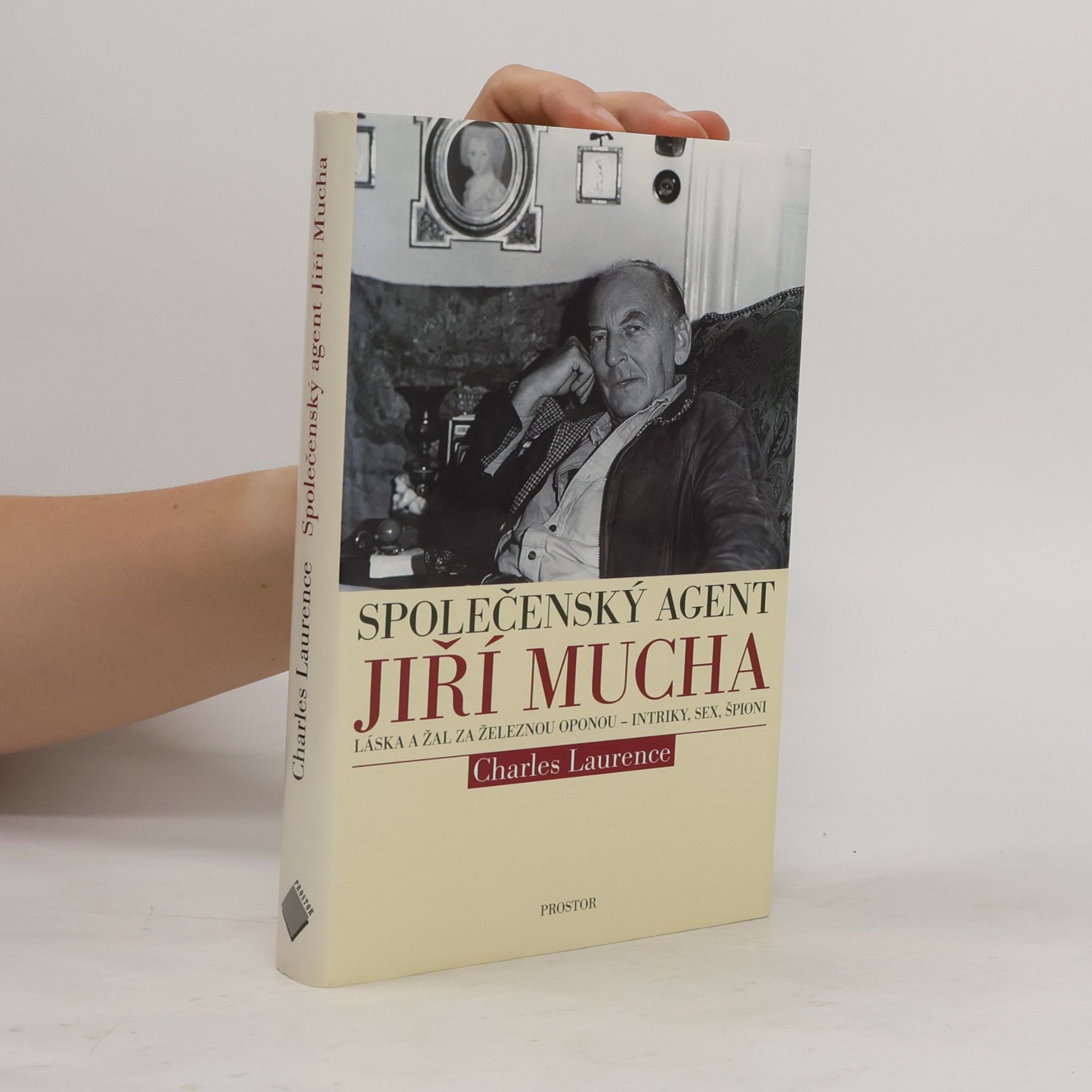Charles Laurence Společenský agent Jiří Mucha