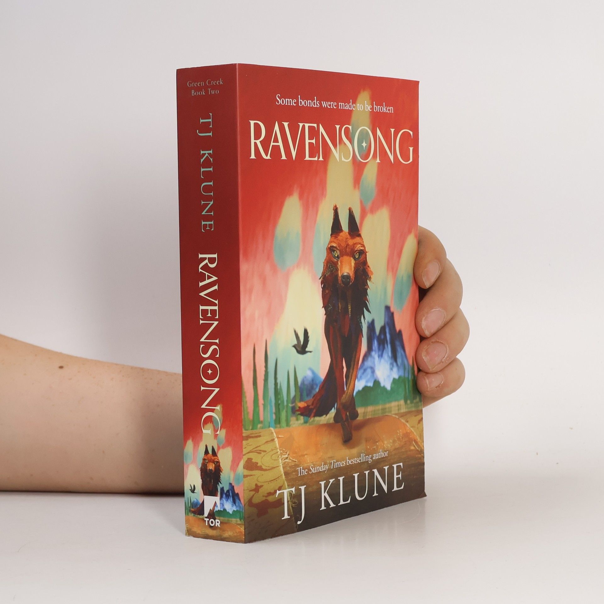 TJ Klune Ravensong: A heart-rending werewolf shifter romance from No. 1 Sunday Times bestselling author TJ Klune