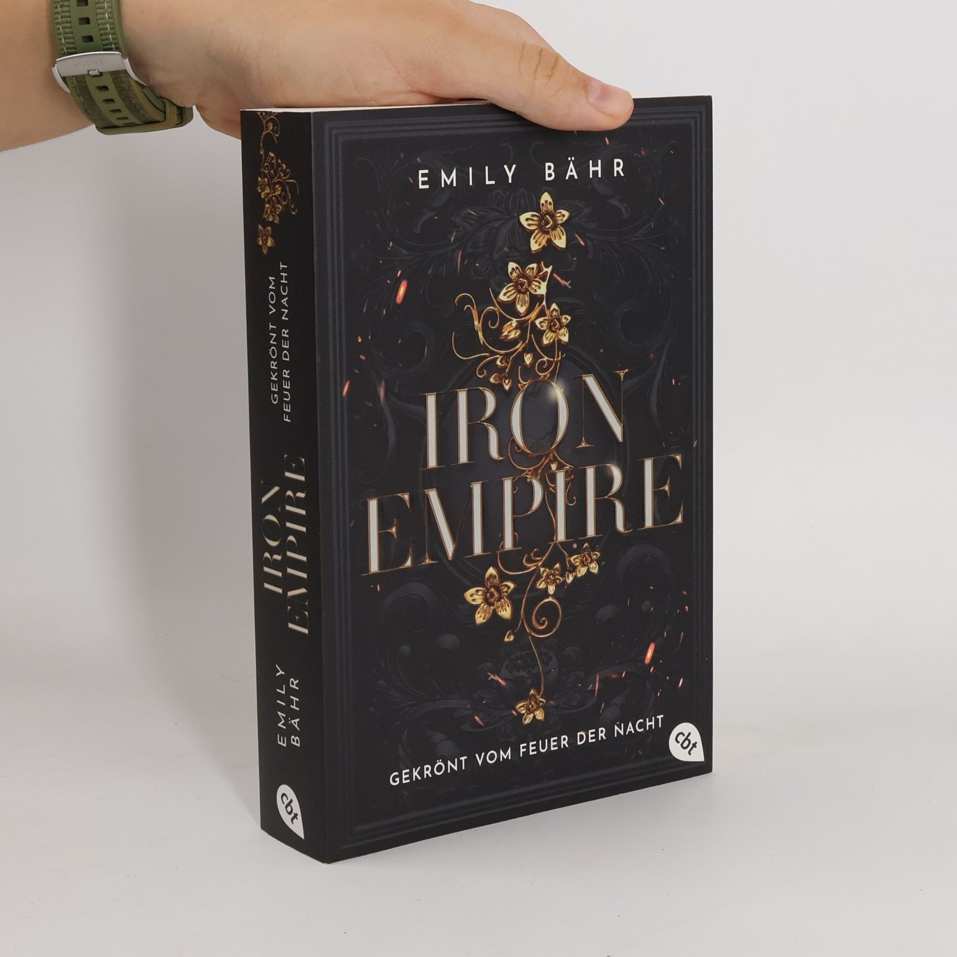 Emily Bähr Iron Empire - Gekrönt vom Feuer der Nacht