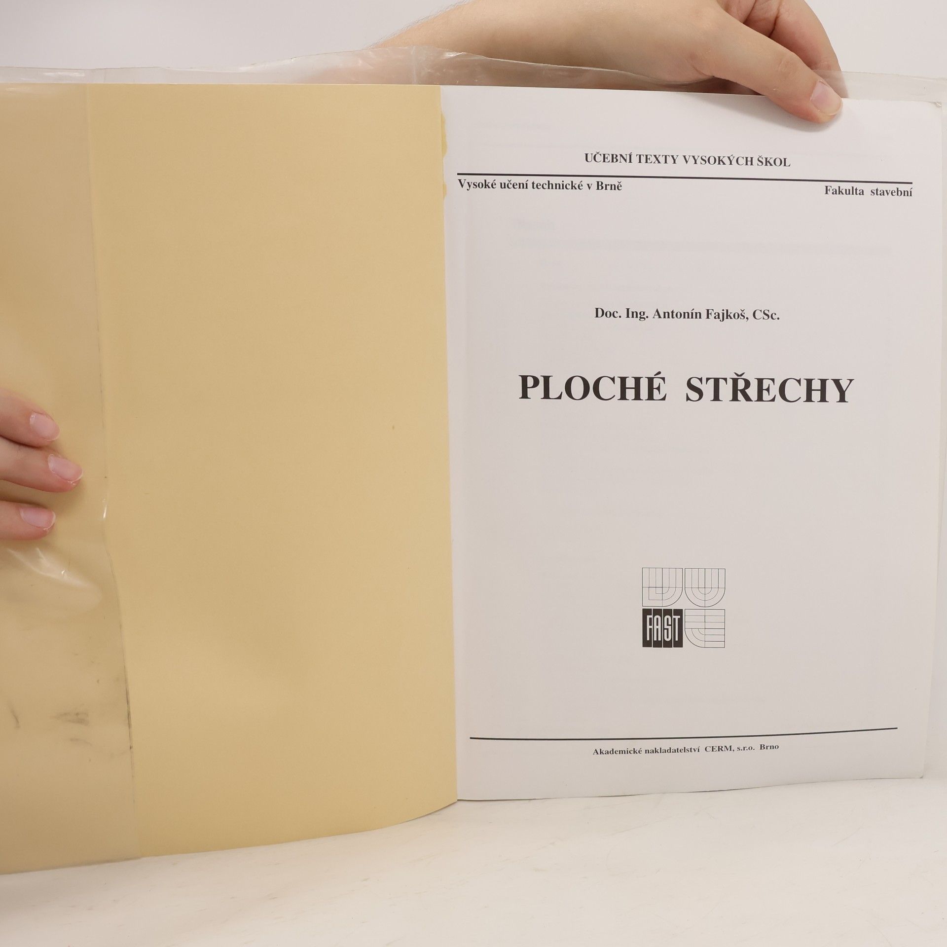 Antonín Fajkoš Ploché střechy
