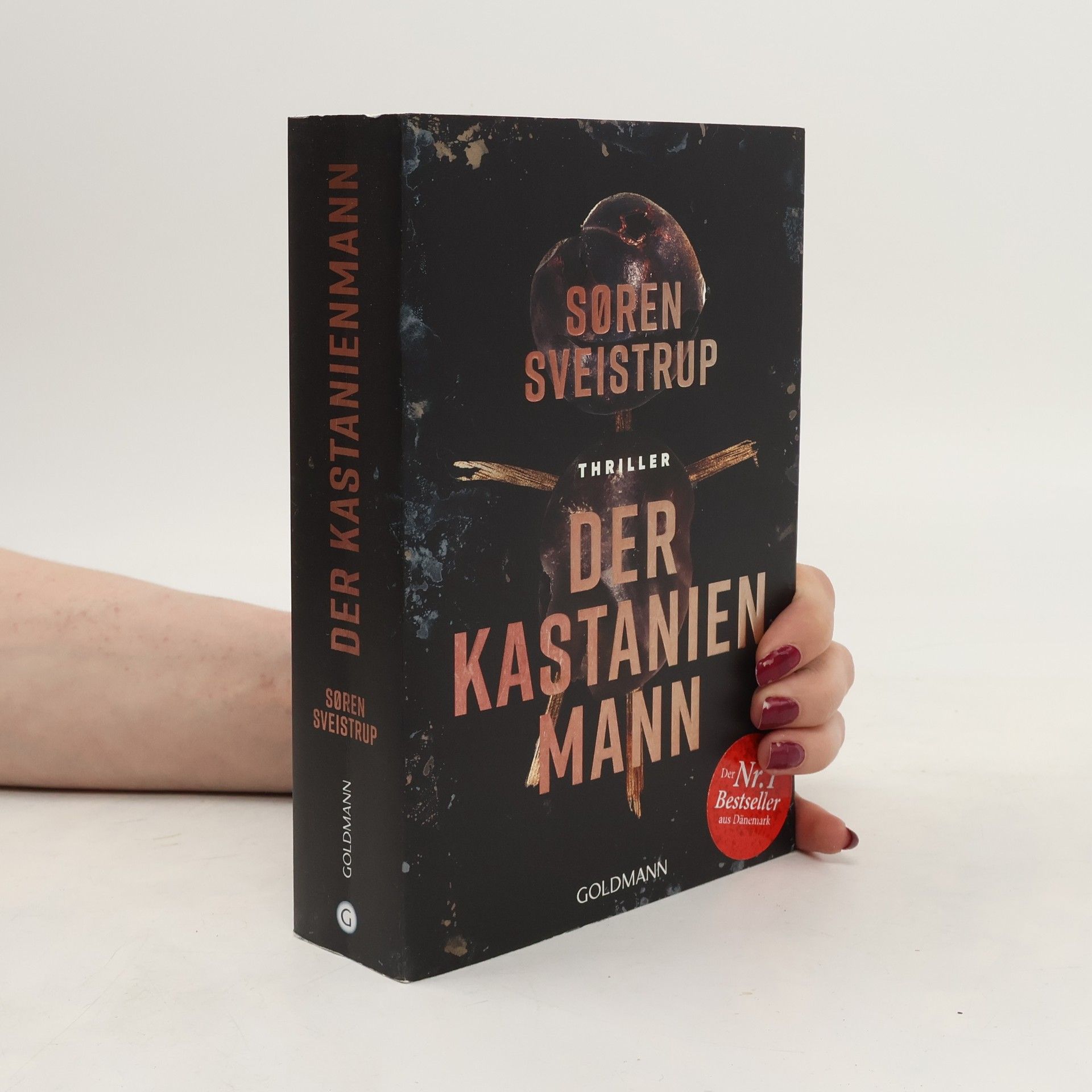Søren Sveistrup Der Kastanienmann