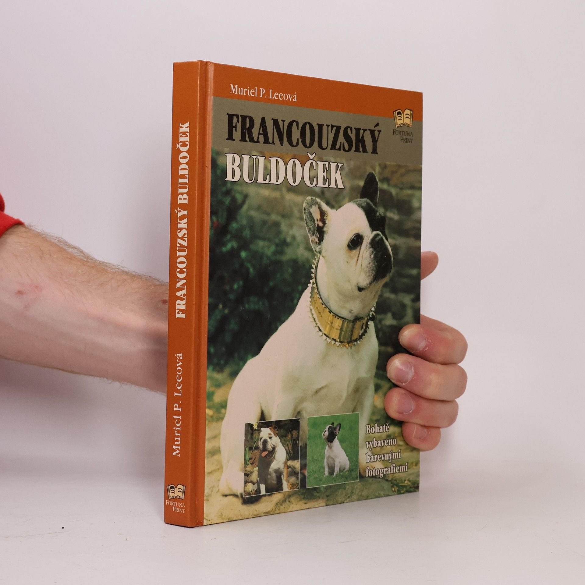 Muriel P. Lee Francouzský buldoček