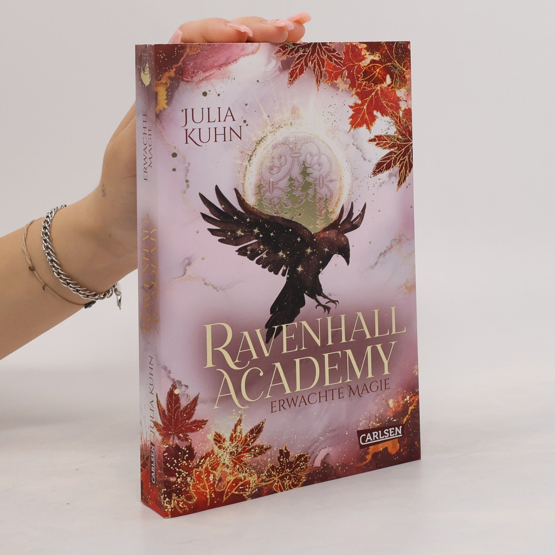 Julia Kuhn Ravenhall Academy 2: Erwachte Magie