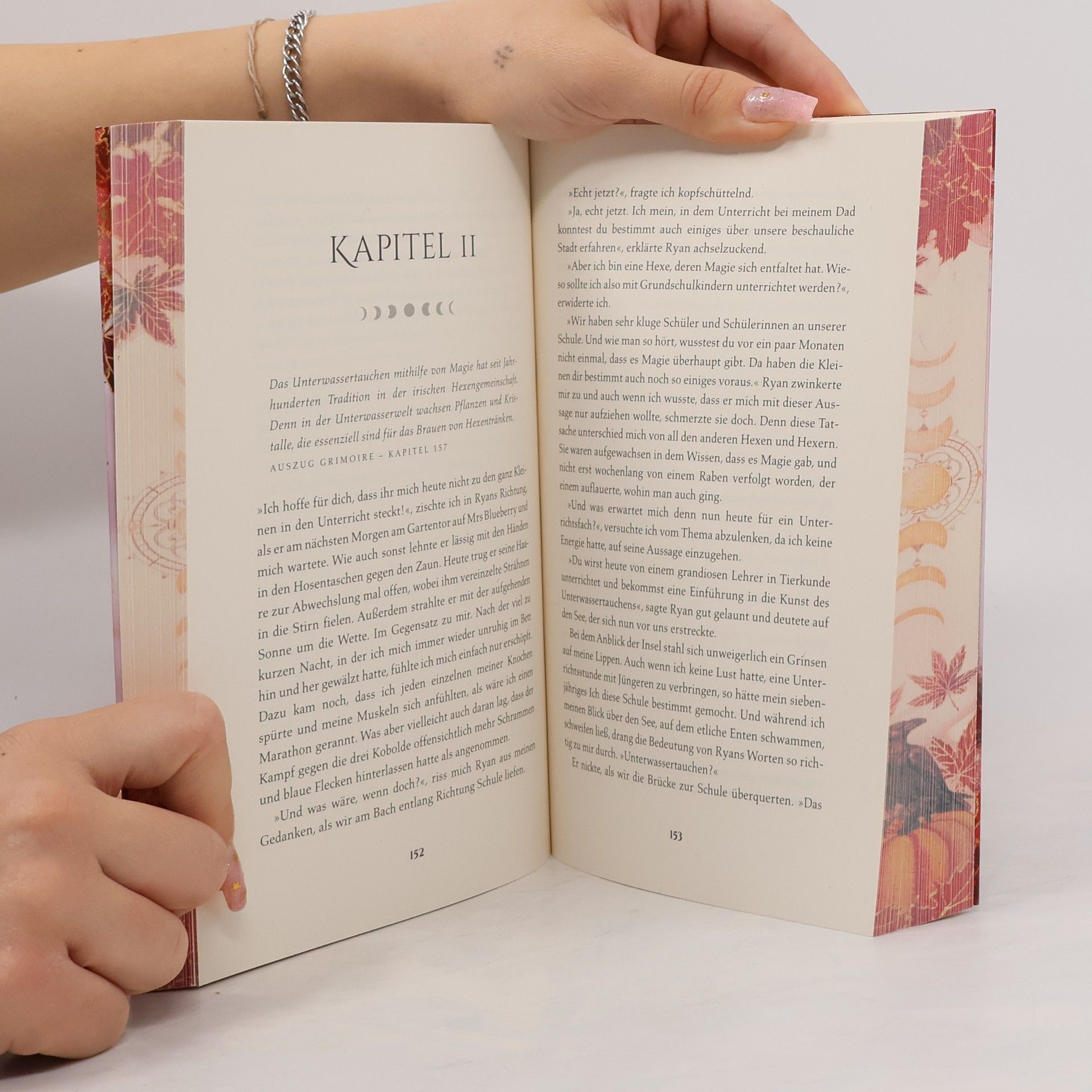 Julia Kuhn Ravenhall Academy 2: Erwachte Magie
