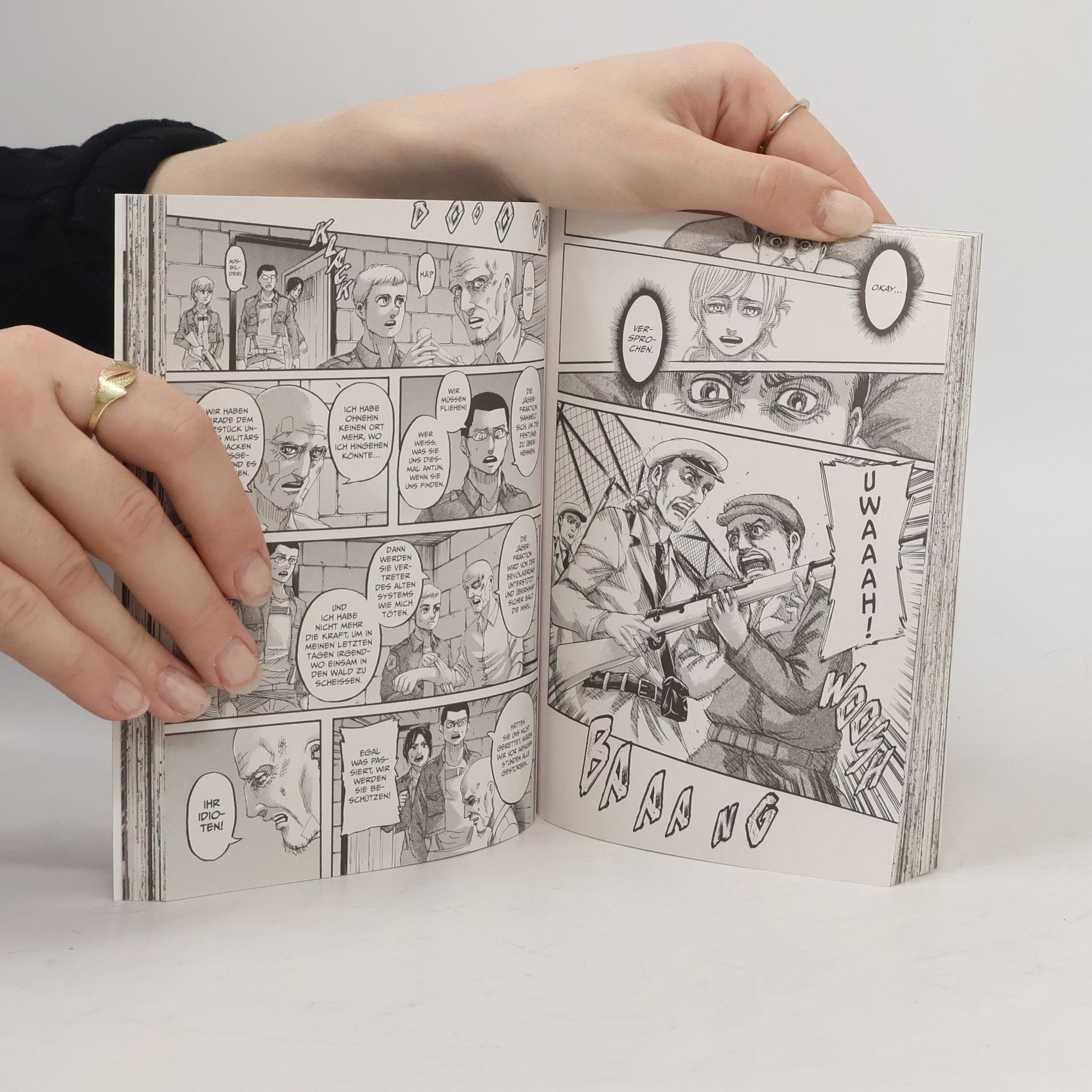 Hajime Isayama Attack on Titan 31