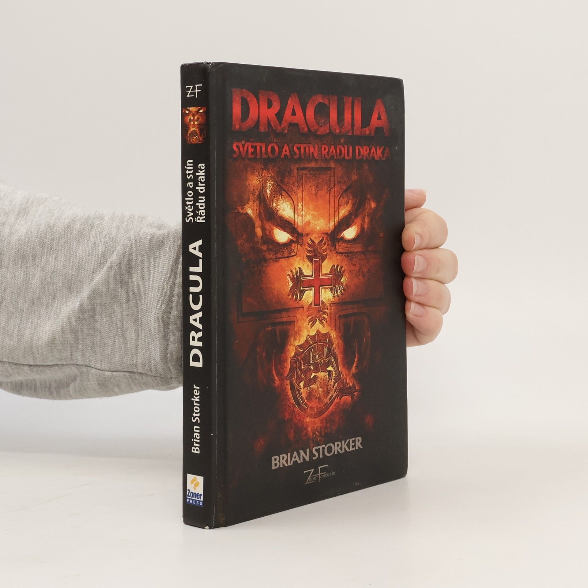 Brian Storker Dracula. Světlo a stín Řádu draka