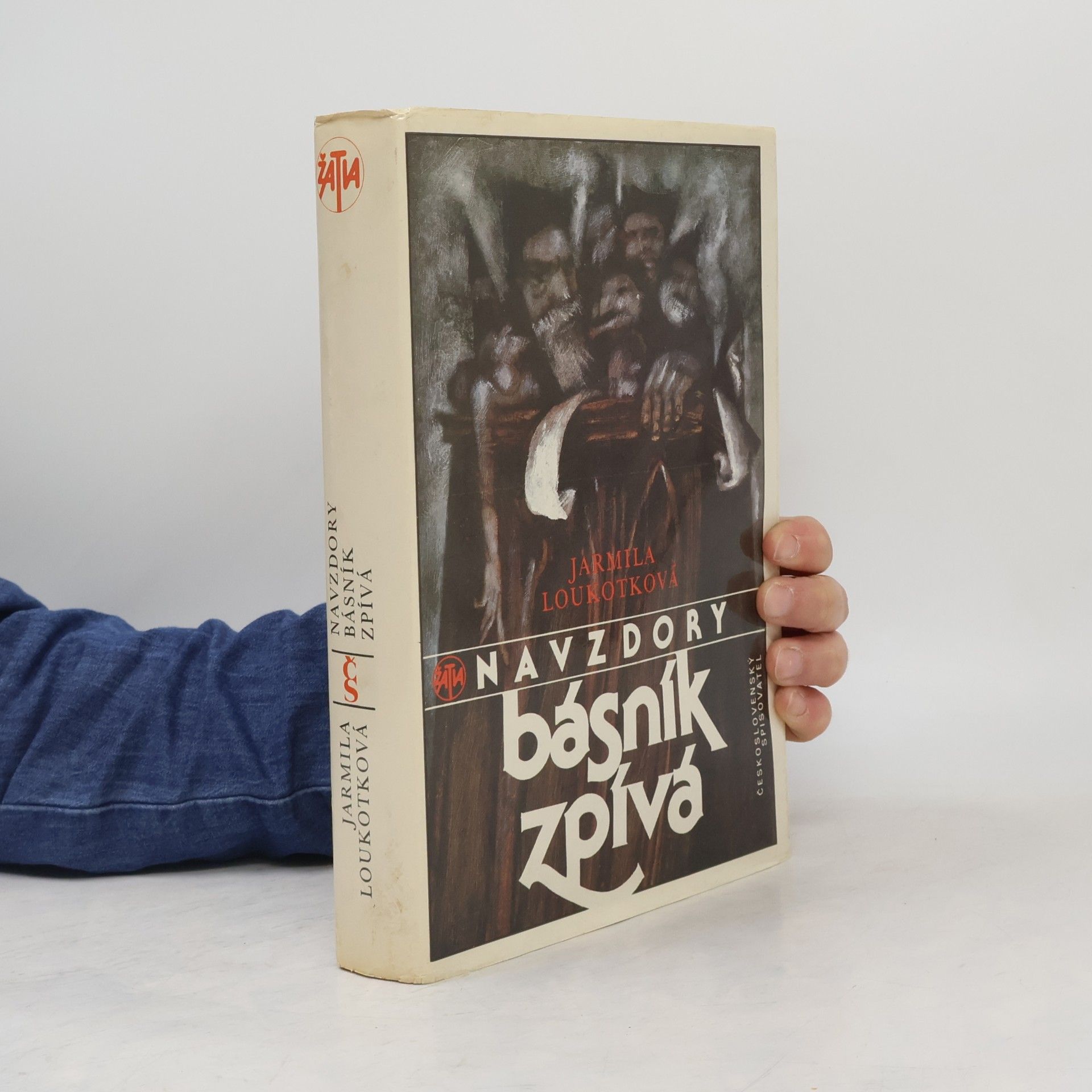 Jarmila Loukotková Navzdory básník zpívá