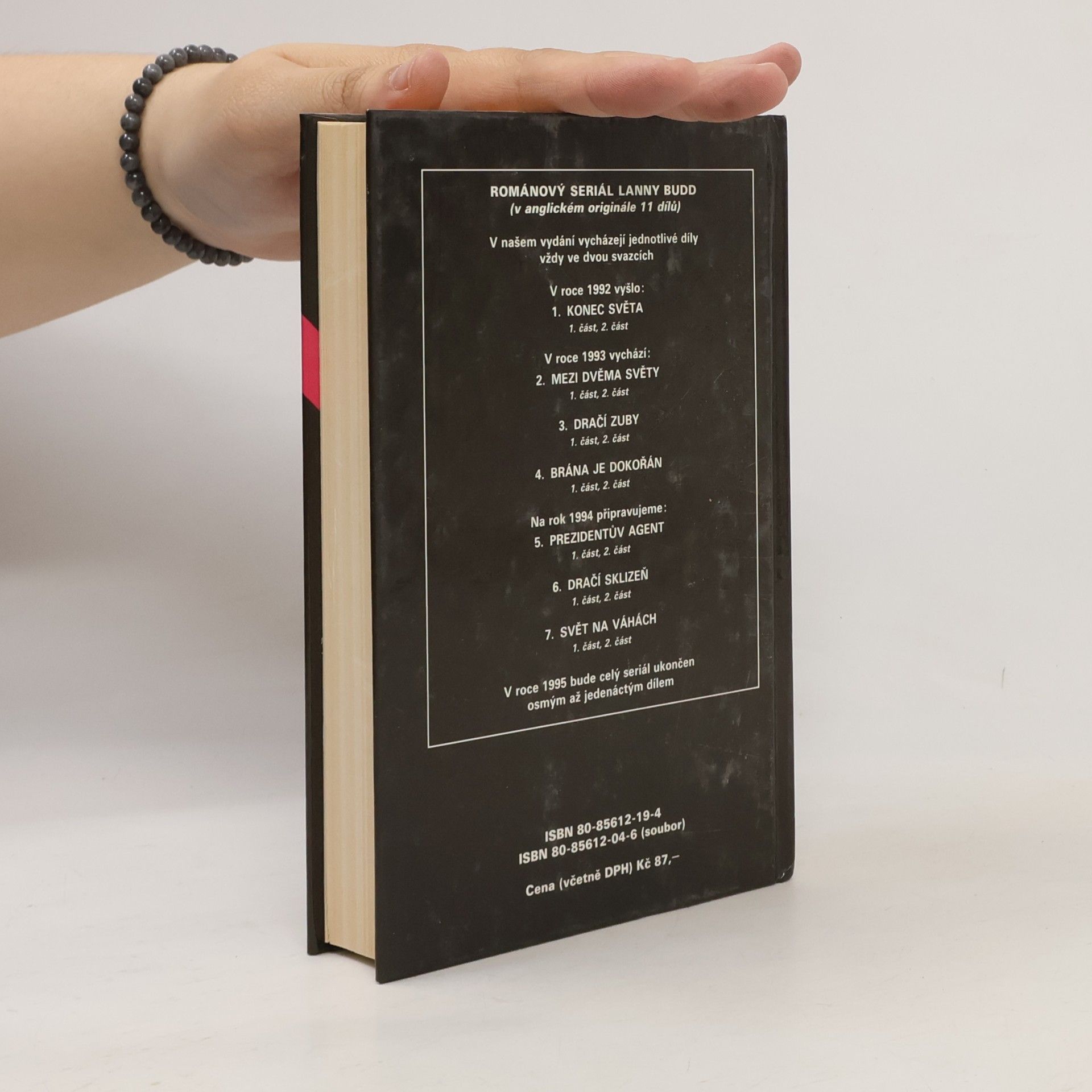 Upton Sinclair Dračí zuby : [románový seriál Lanny Budd]. Část 1