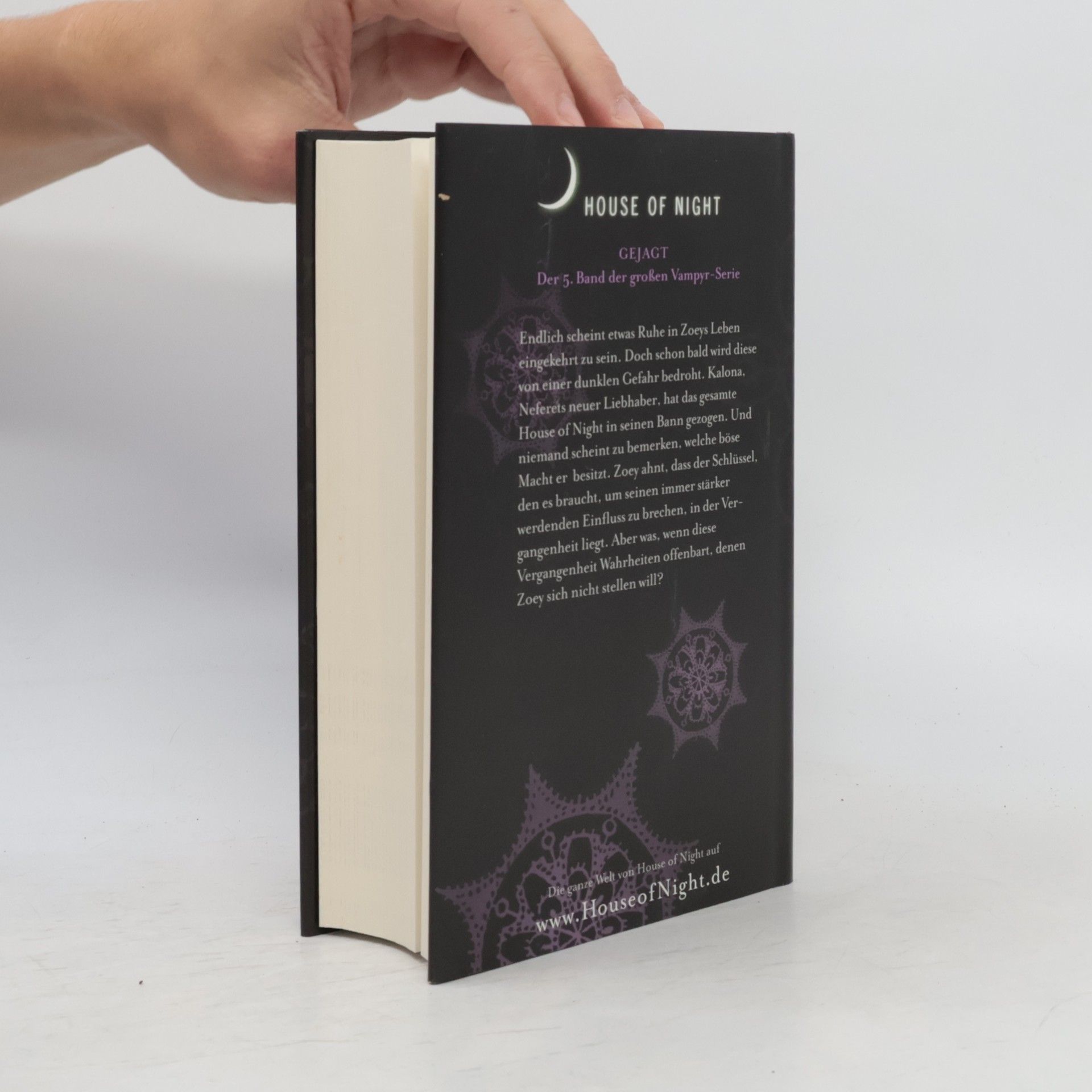 Phyllis Christine Cast House of Night 4. Gejagt