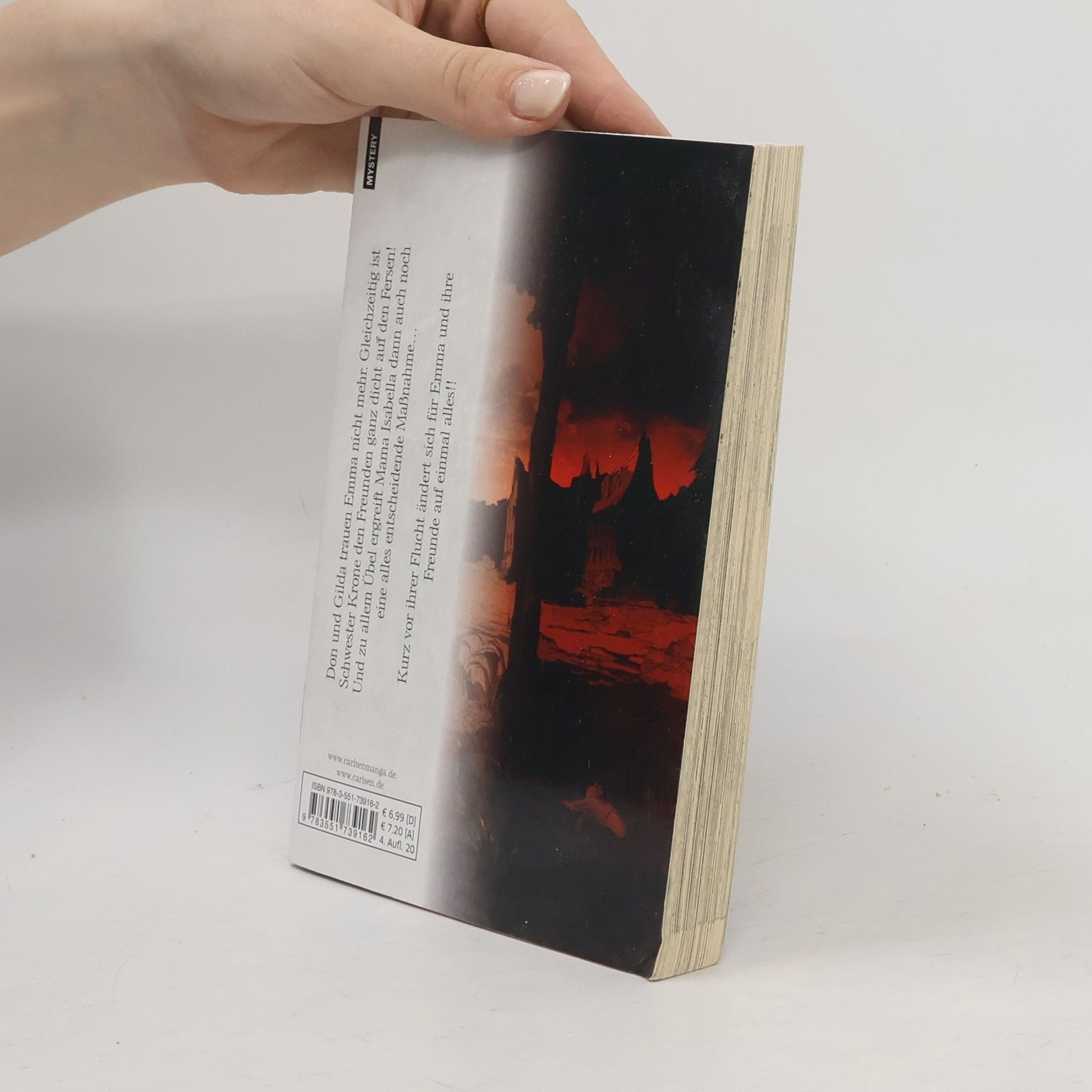 Kaiu Shirai The Promised Neverland 3