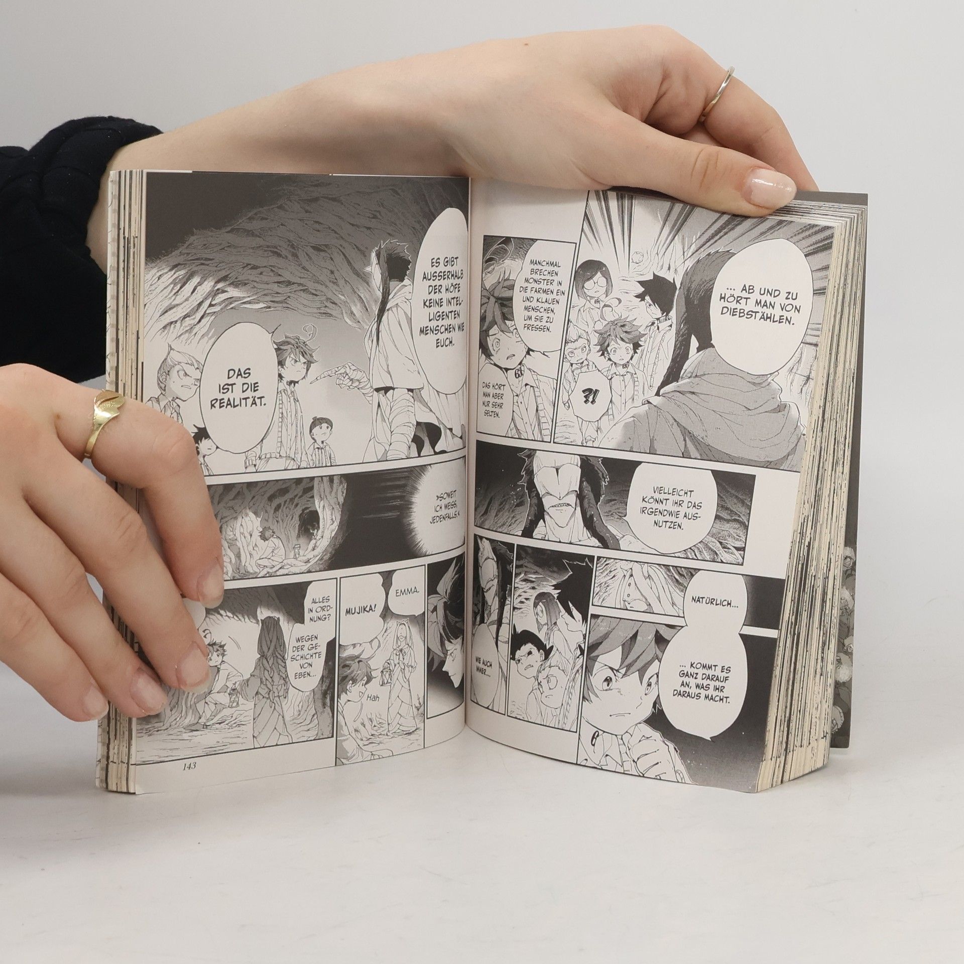 Kaiu Shirai The Promised Neverland 6