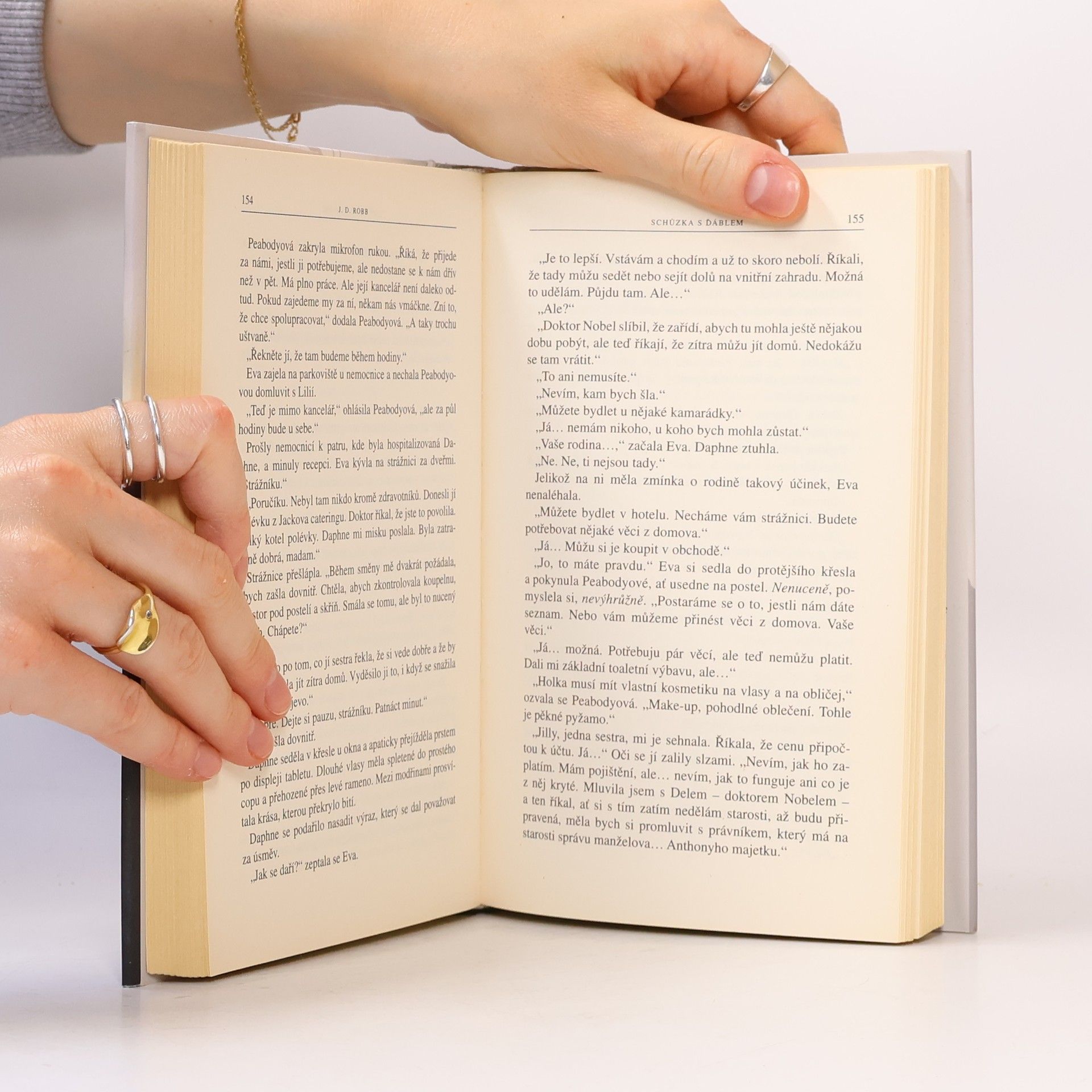 Nora Roberts Schůzka s ďáblem