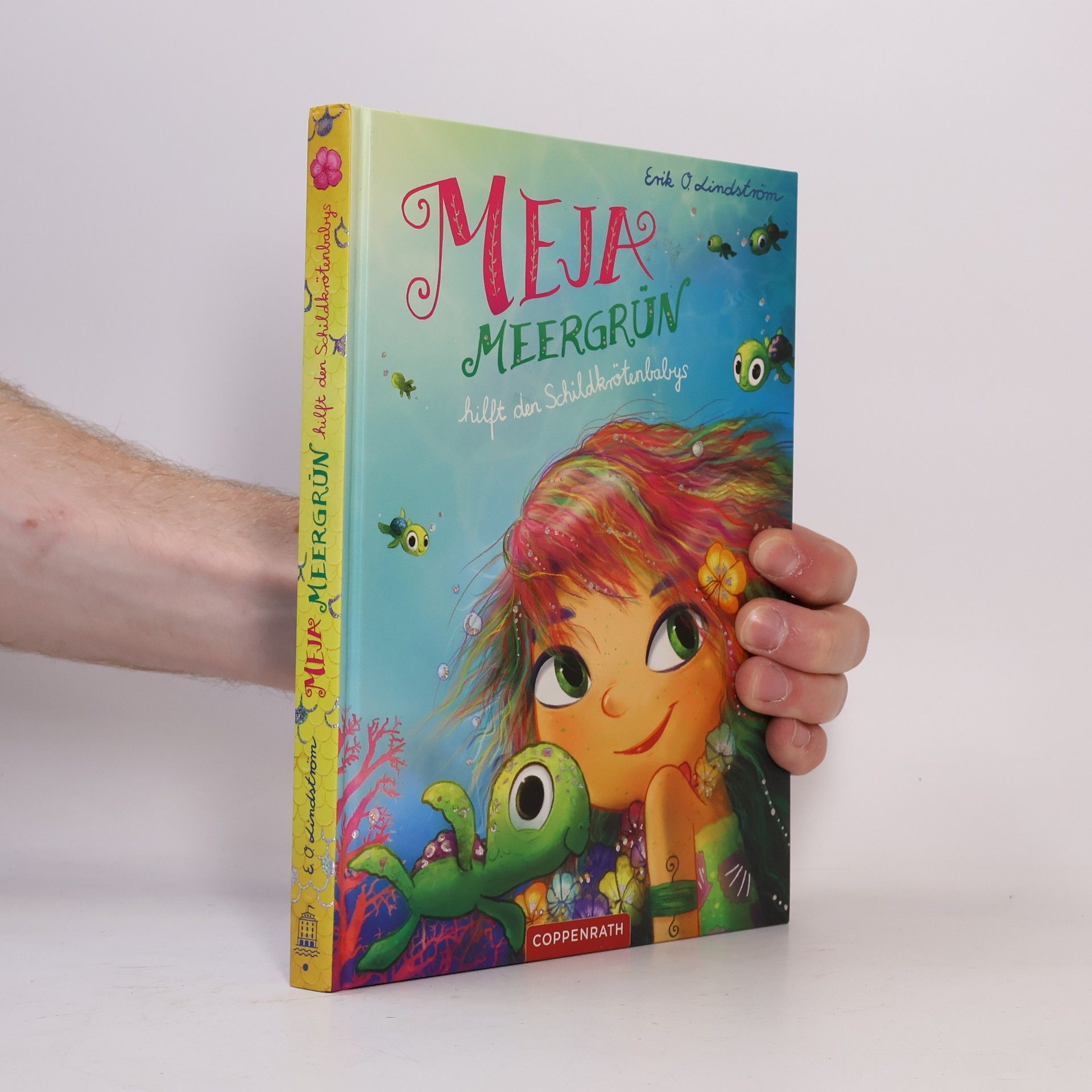 Meja Meergrün hilft den Schildkrötenbabys