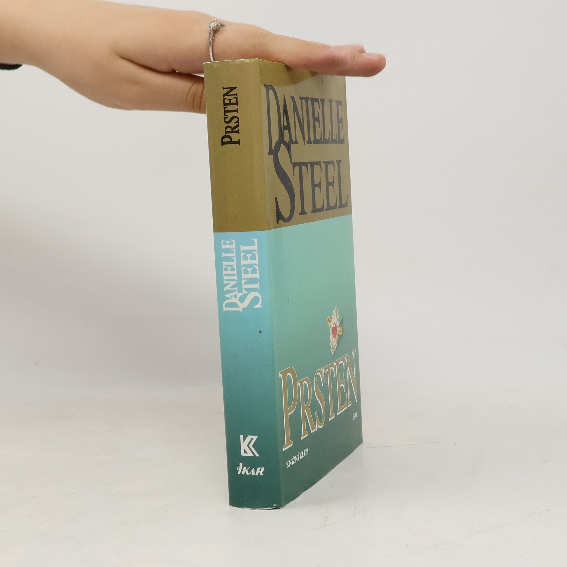 Danielle Steel Prsten