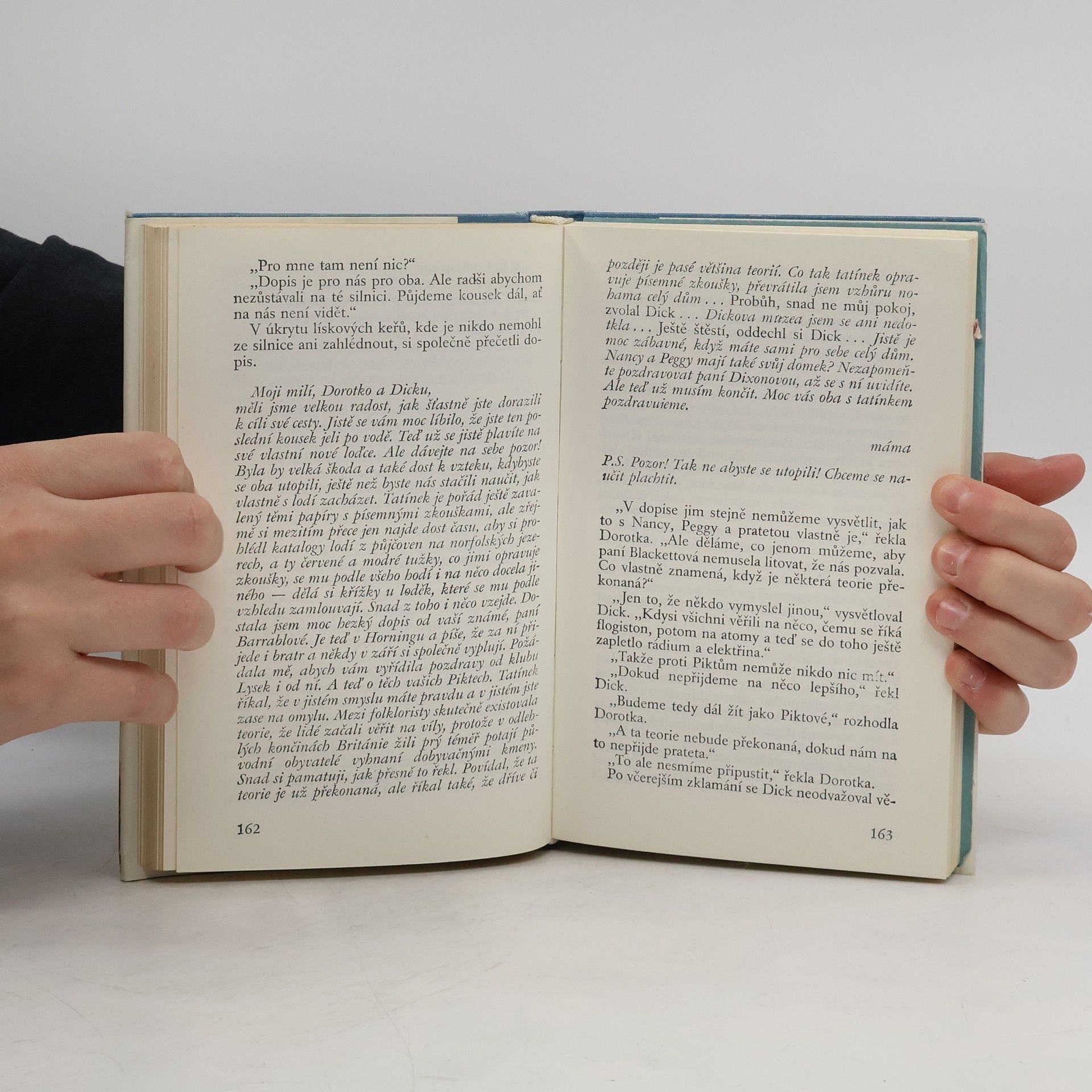 Arthur Ransome Piktové a mučedníci aneb Naprosto nevítaná návštěva