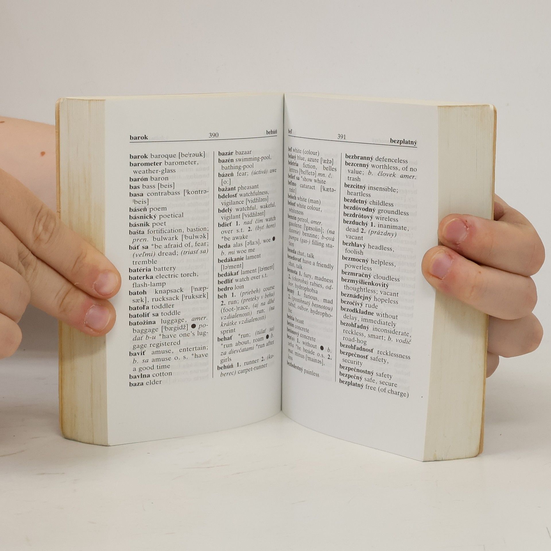 Autores varios Anglicko-slovenský slovensko-anglický vreckový slovník