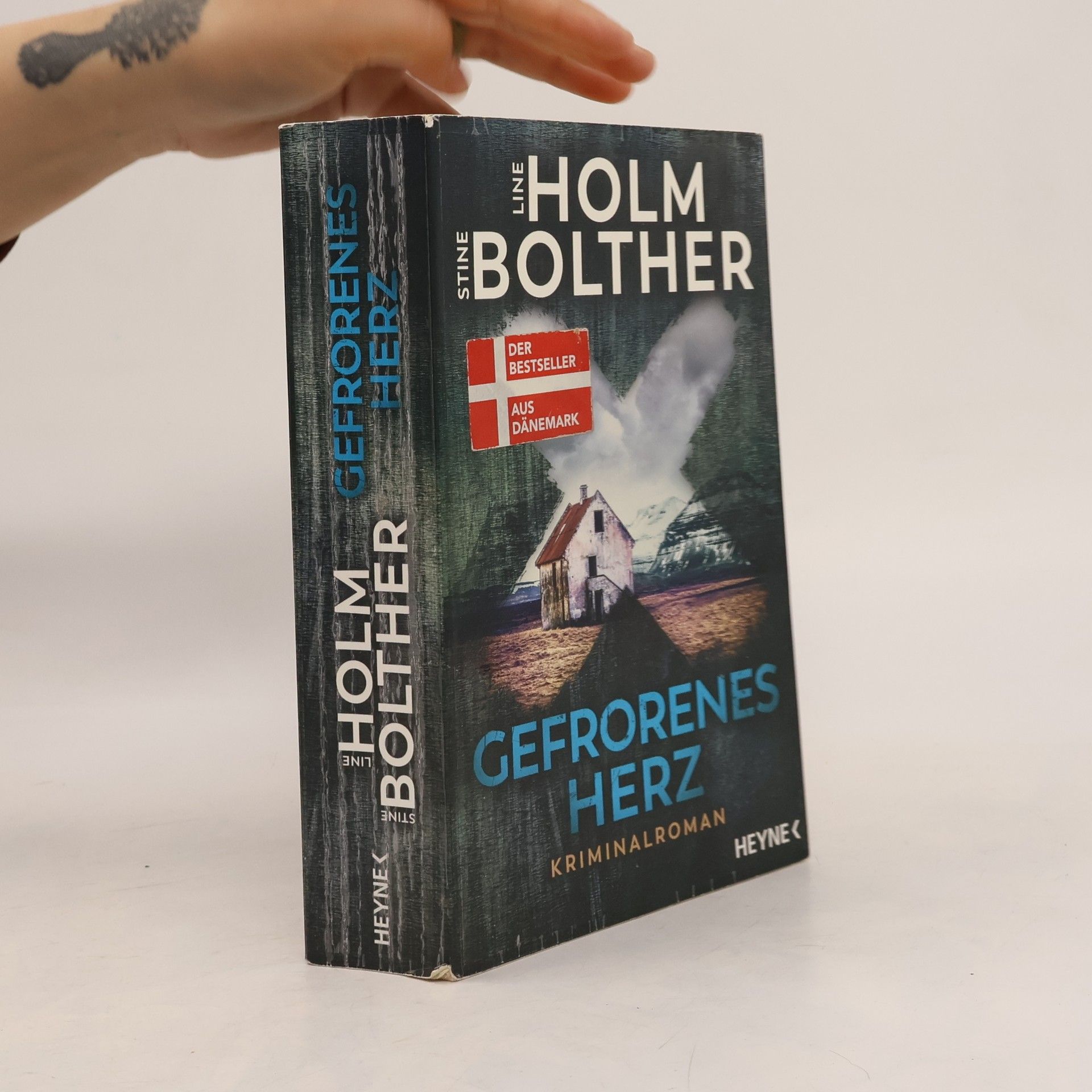 Line Holm Gefrorenes herz