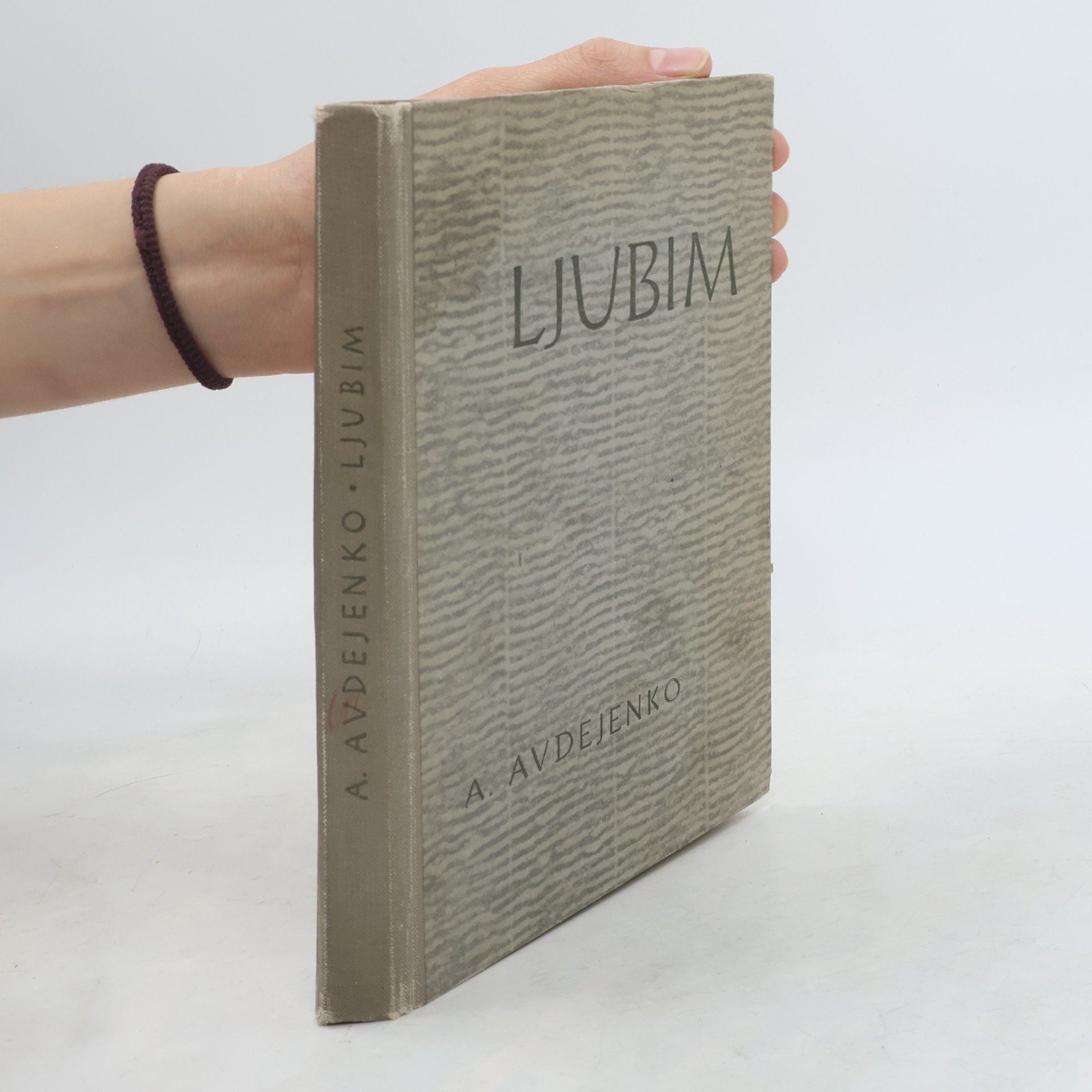 A. Avdejenko Ljubim
