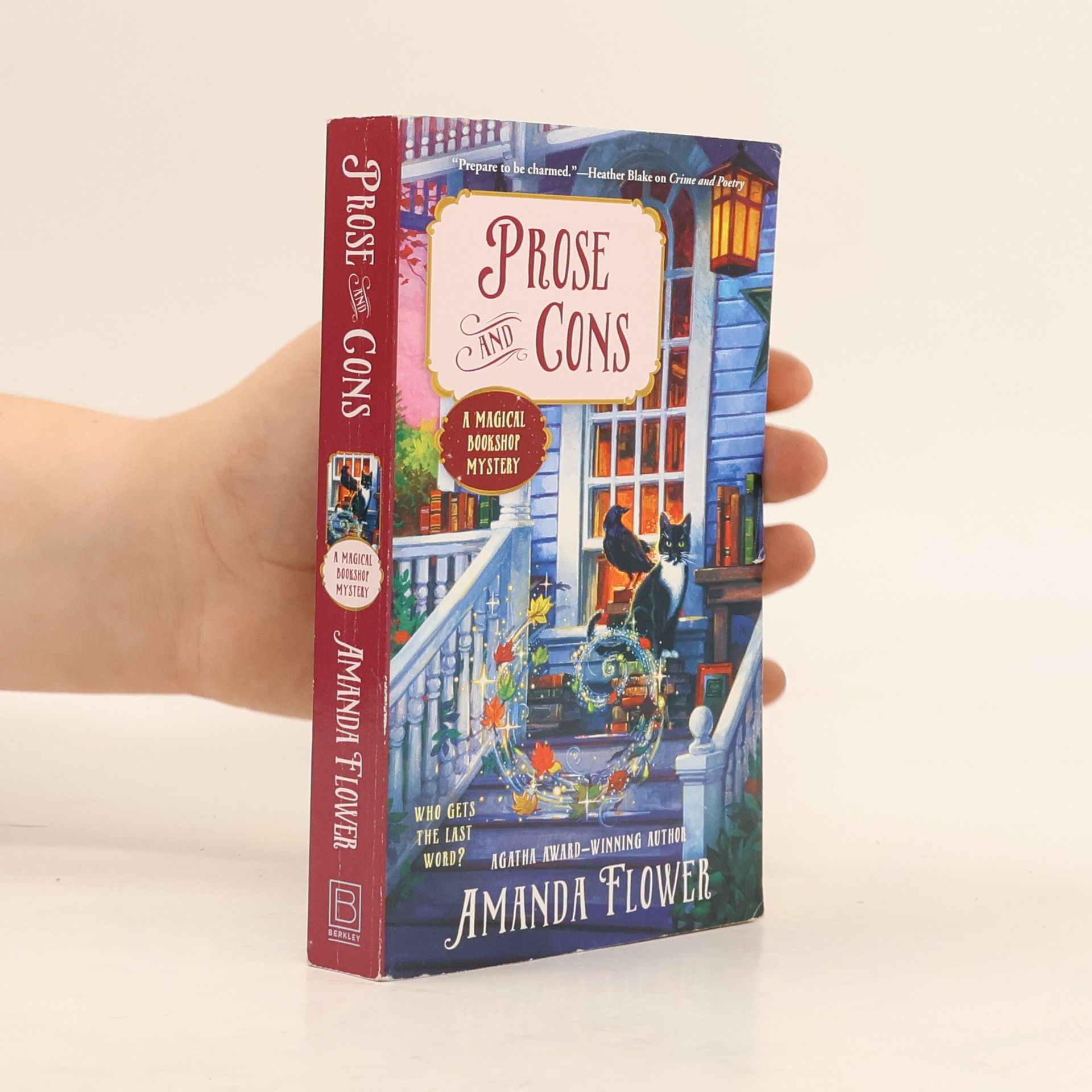 Amanda Flower A Magical Bookshop Mystery - 2: Prose and Cons
