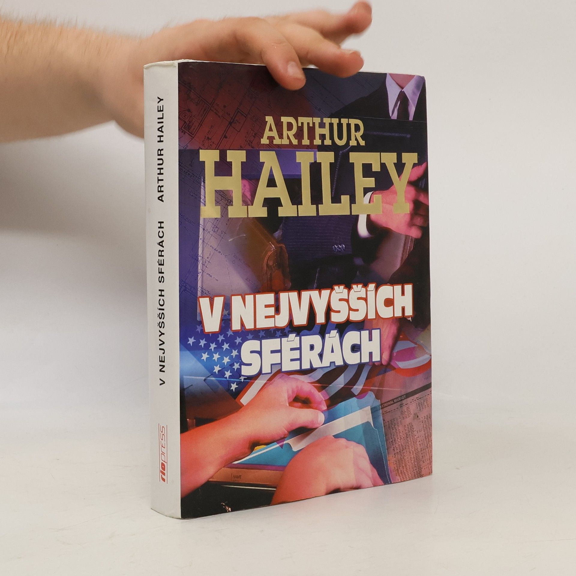 Arthur Hailey V nejvyšších sférách