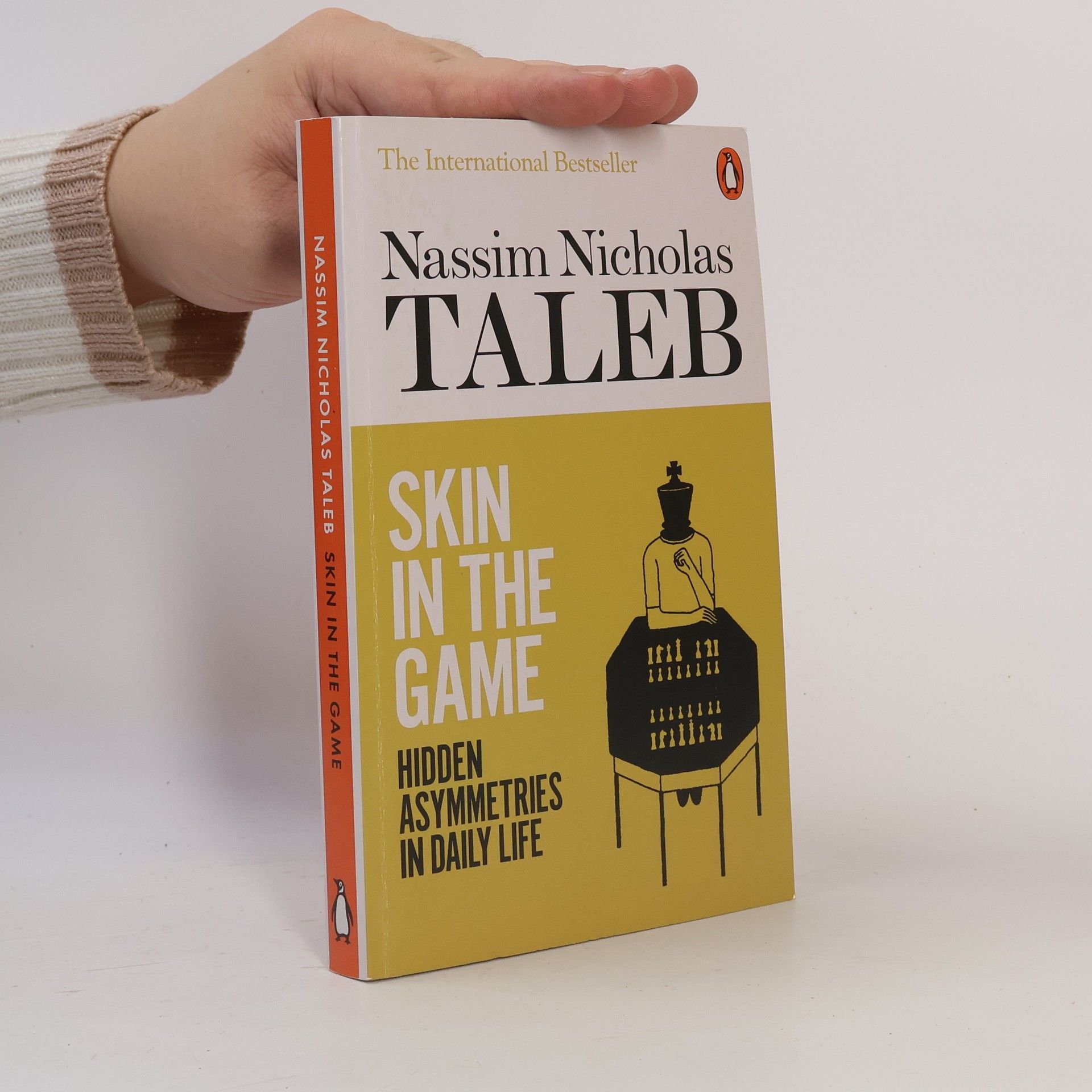 Nassim Nicholas Taleb Skin in the game : hidden asymmetries in daily life