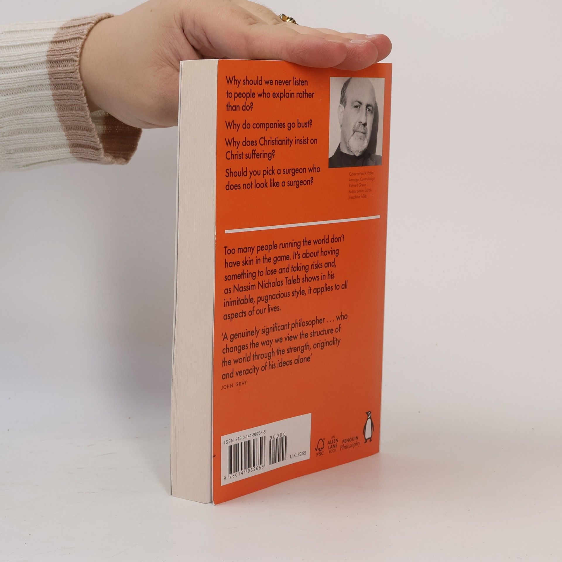 Nassim Nicholas Taleb Skin in the game : hidden asymmetries in daily life
