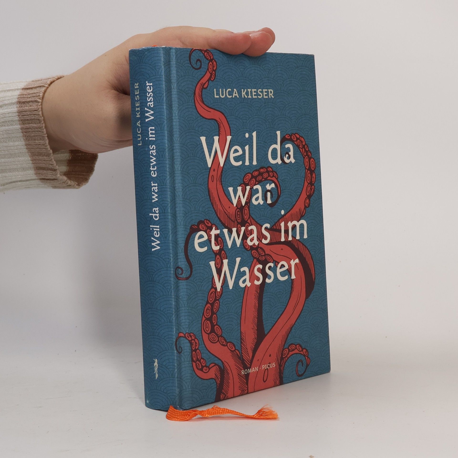 Luca Kieser Weil da war etwas im Wasser