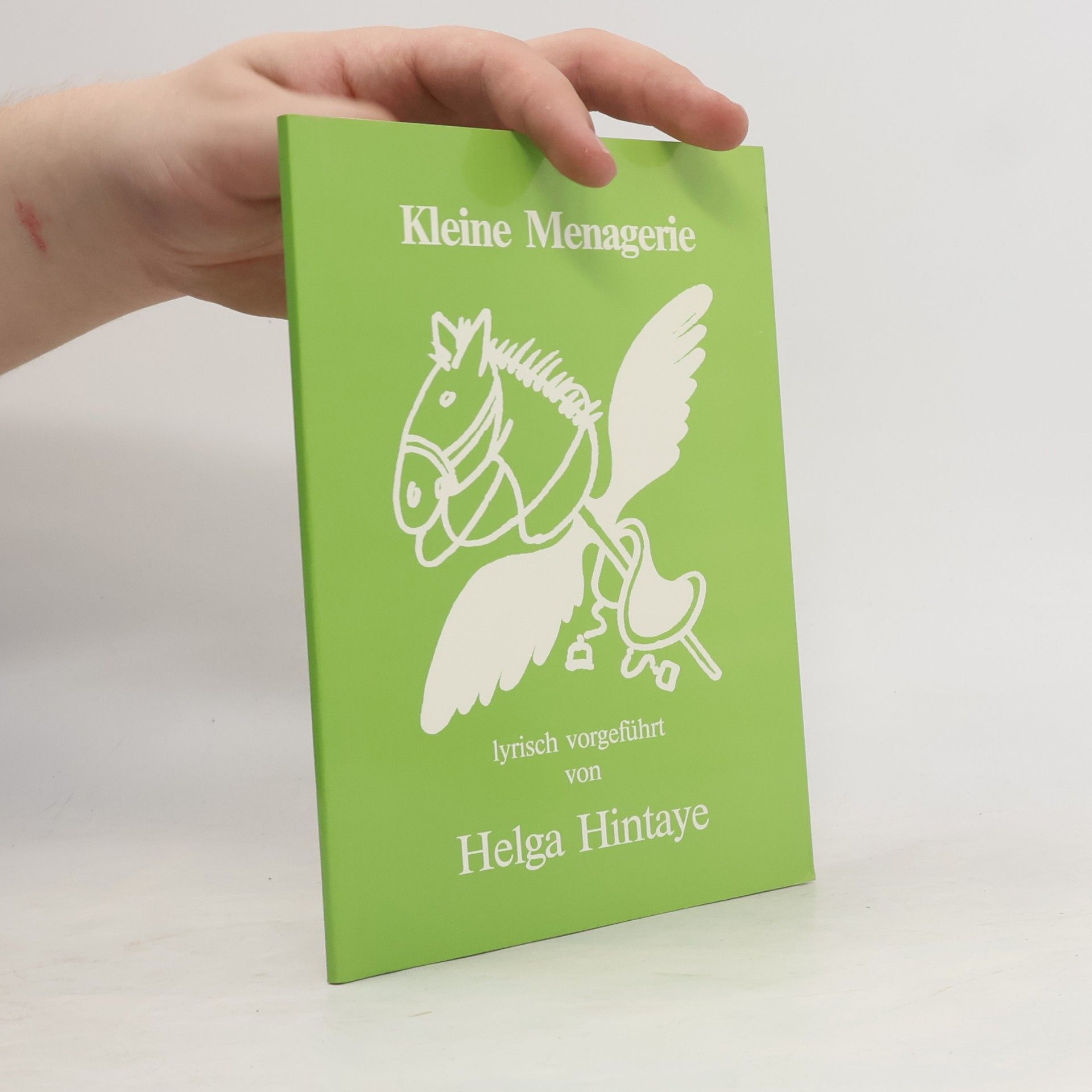 Helga Hintaye Kleine Menagerie