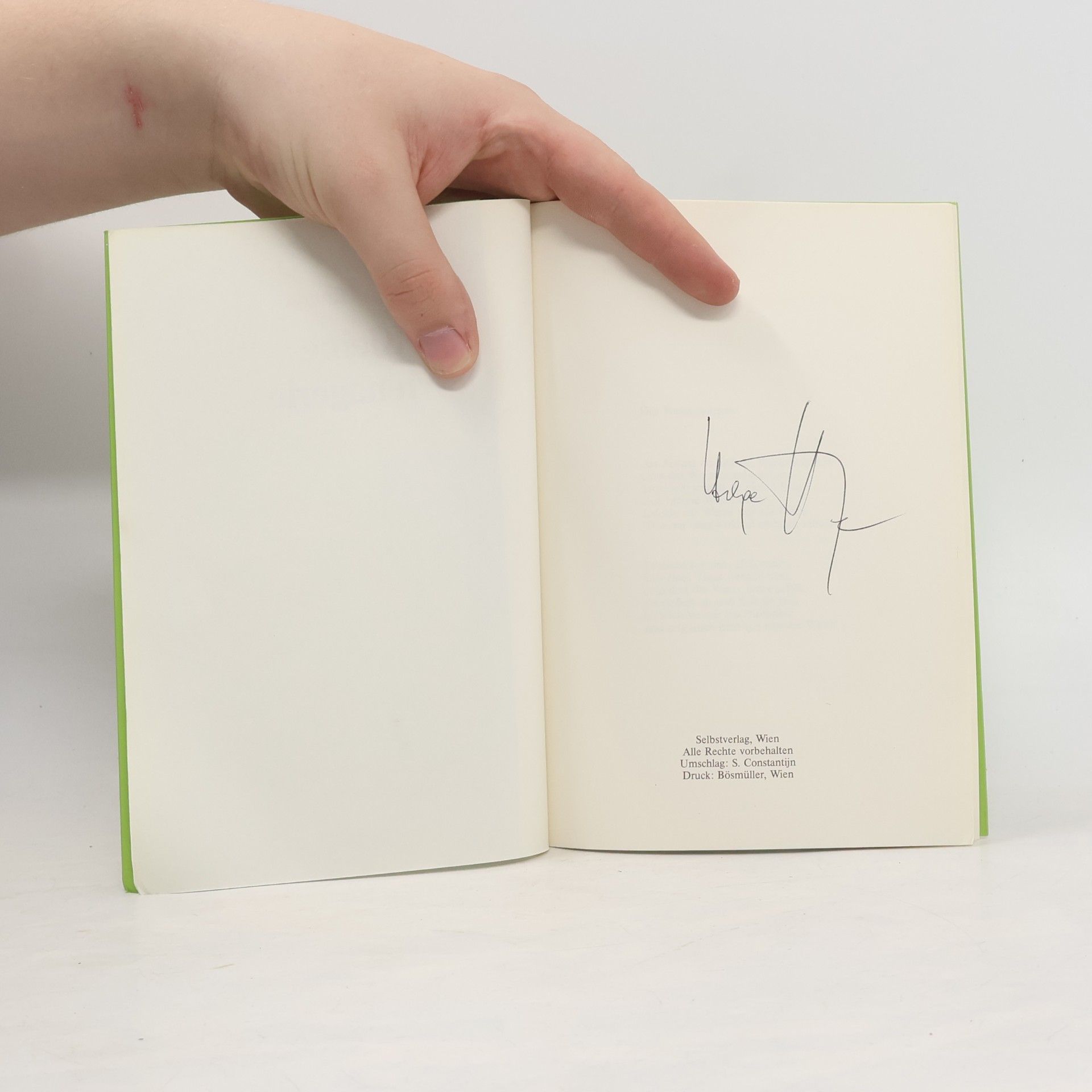 Helga Hintaye Kleine Menagerie