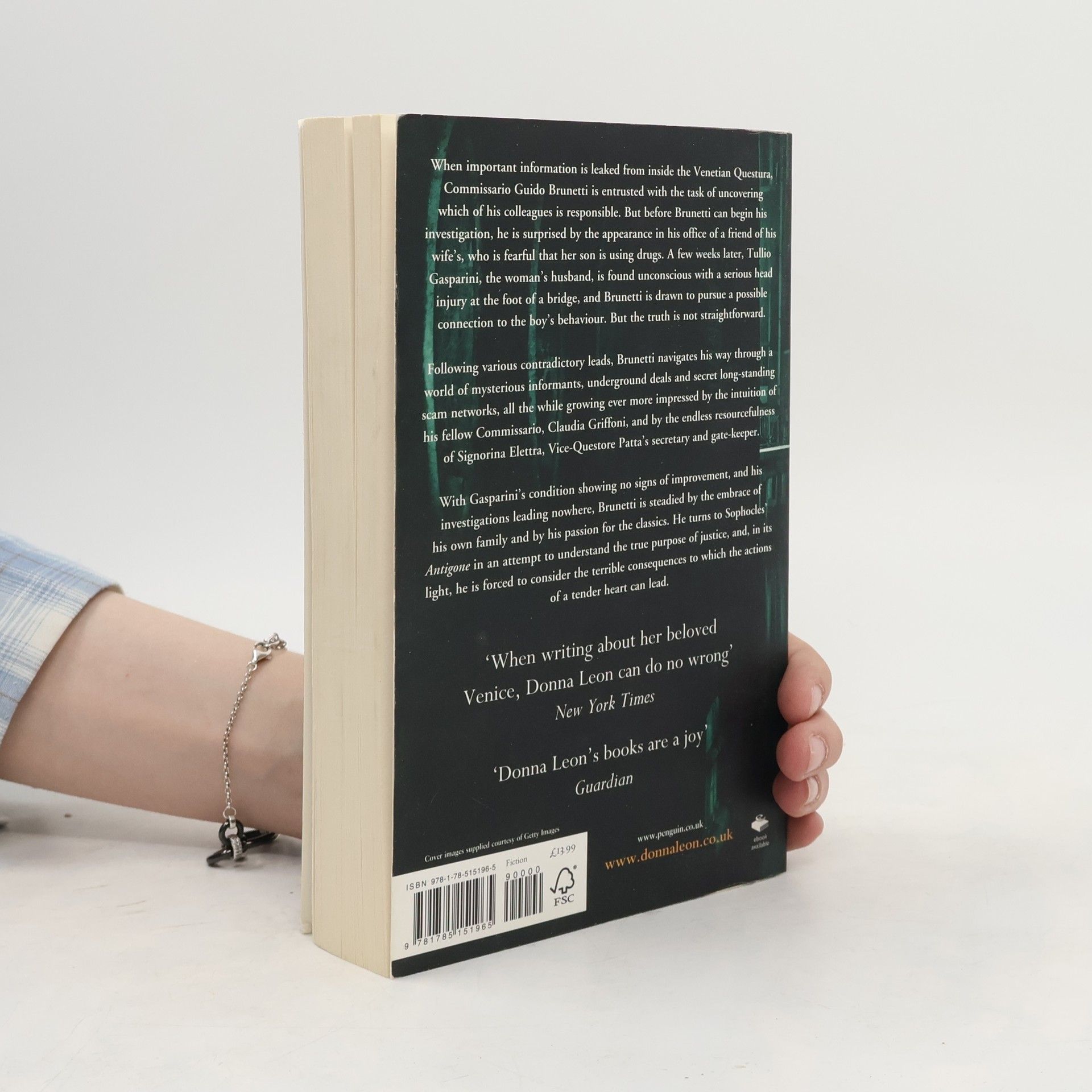 Donna Leon The Temptation of Forgiveness