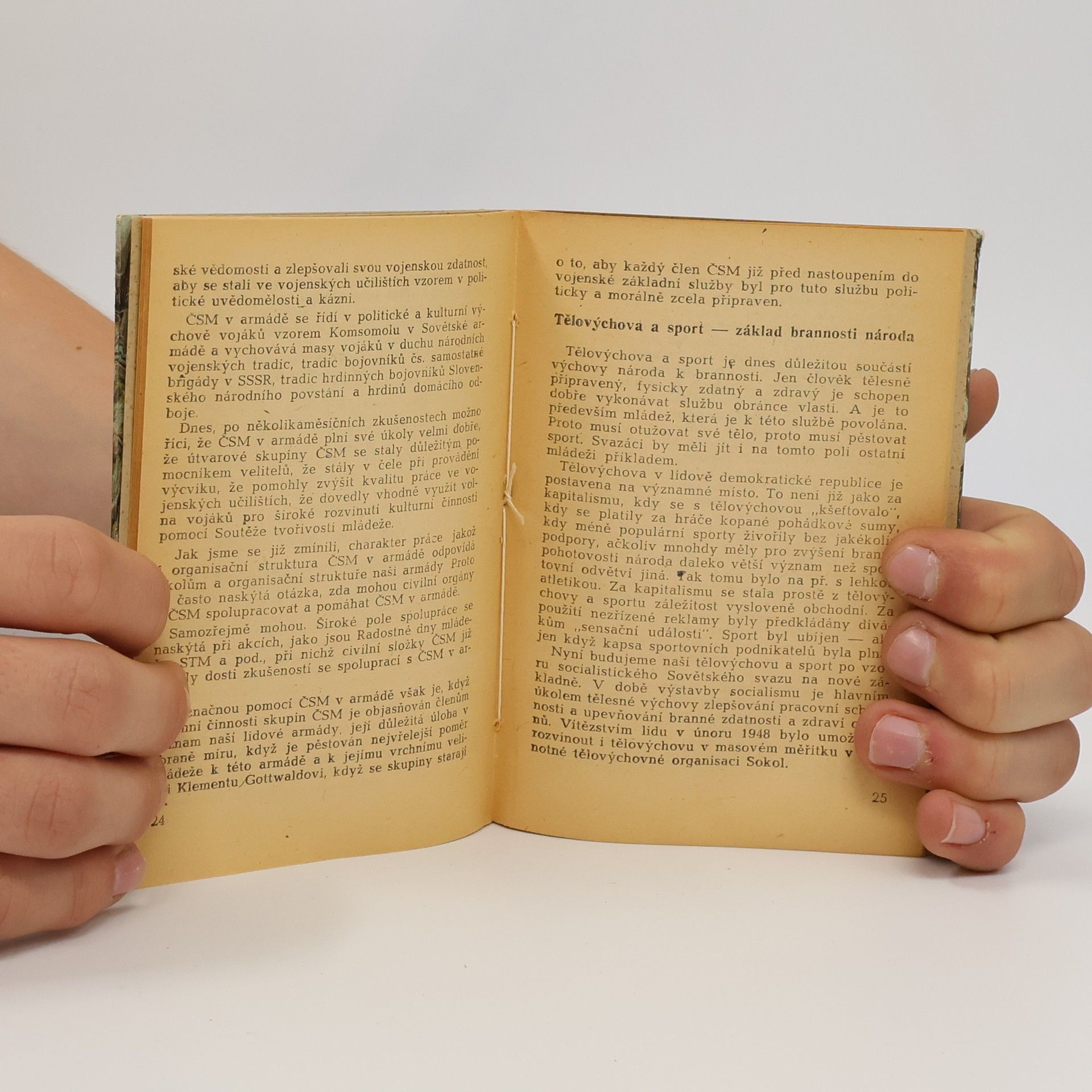 Autorenkollektiv Obrana vlasti svatá povinnost svazáka 10
