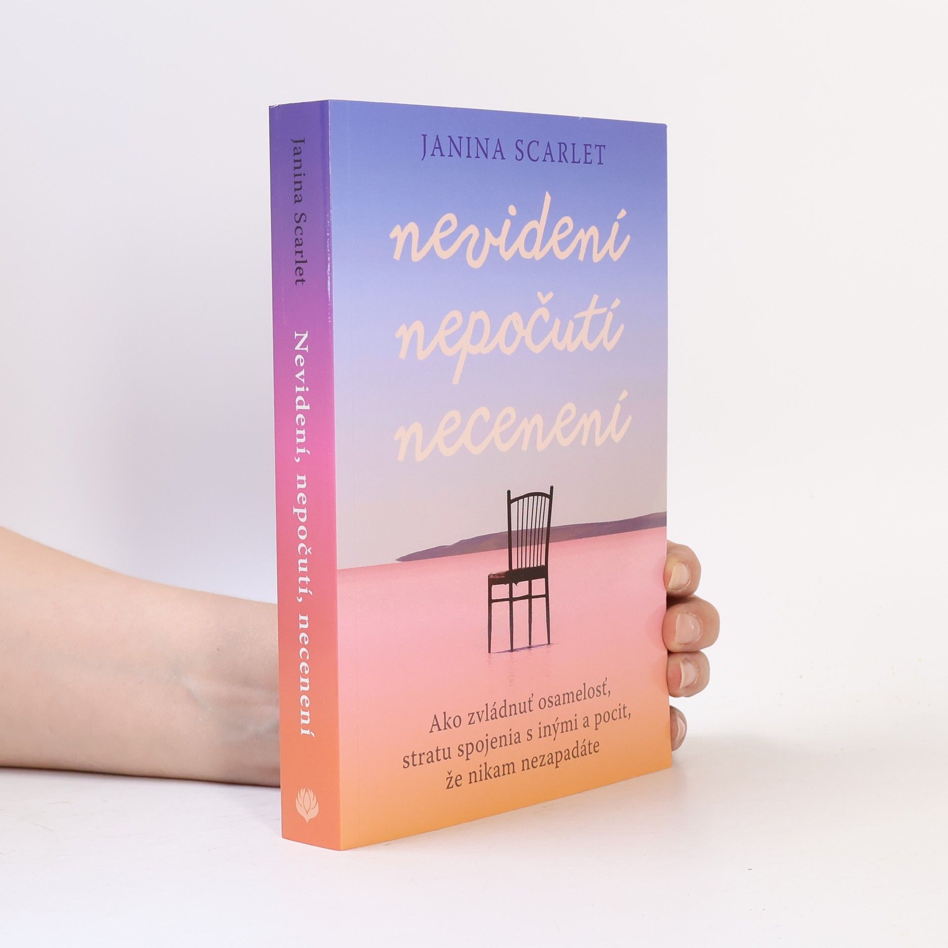 Janina Scarlet Nevidení, nepočutí, necenení