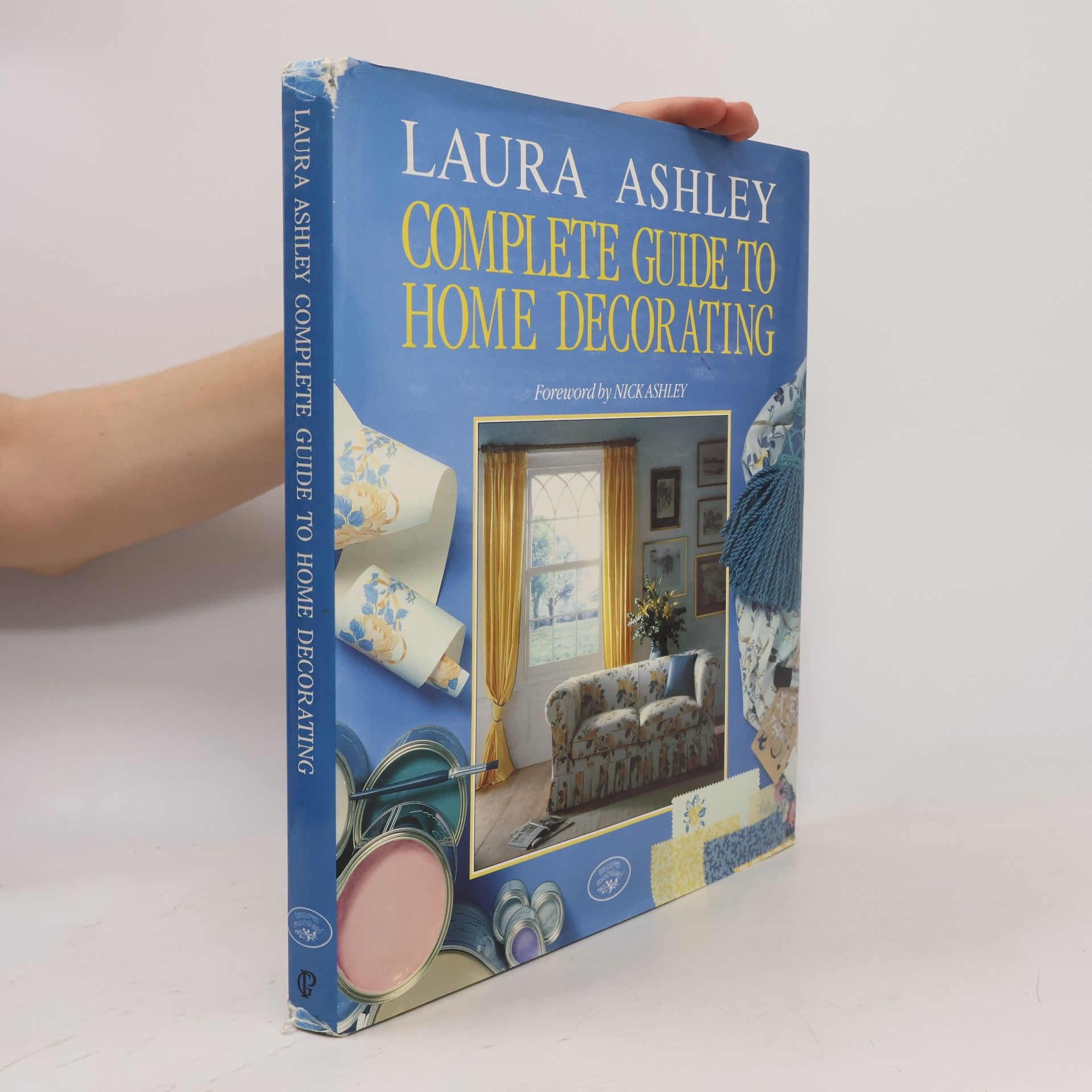 Laura Ashley Complete Guide to Home Decorating