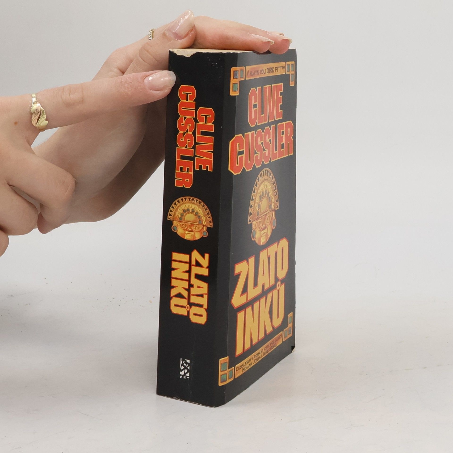Clive Cussler Zlato Inků. Dobrodružství Dirka Pitta