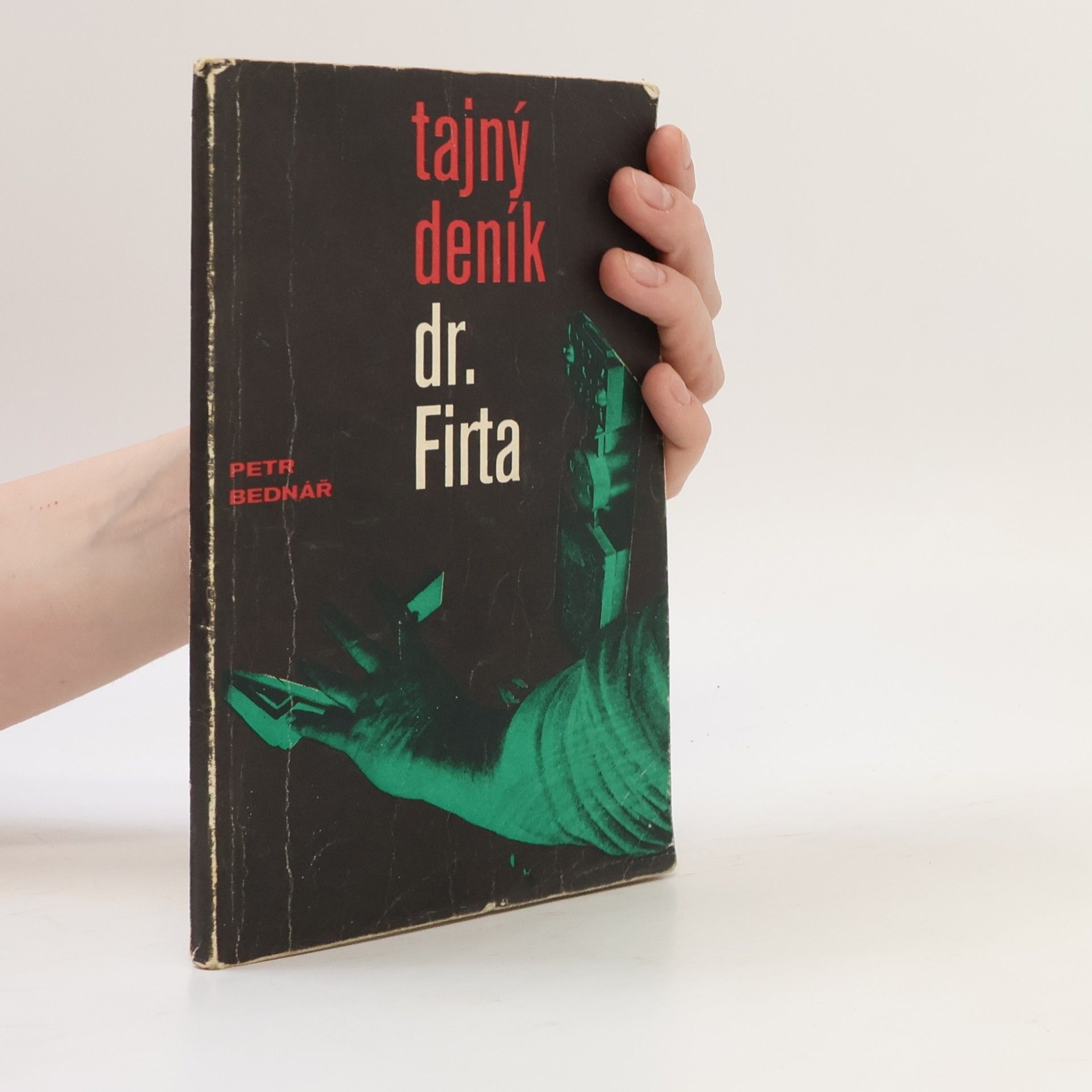 Magnet 77. Tajný deník Dr. Firta