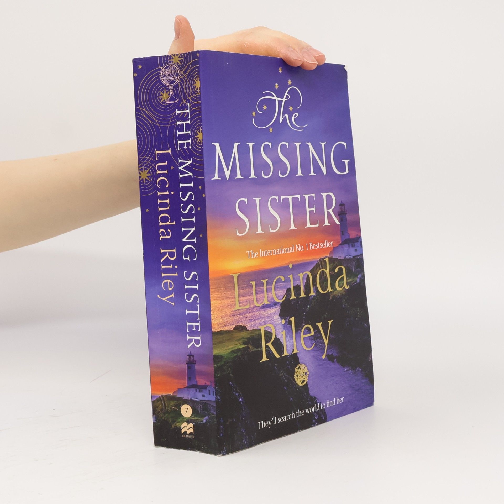 Lucinda Riley Missing Sister