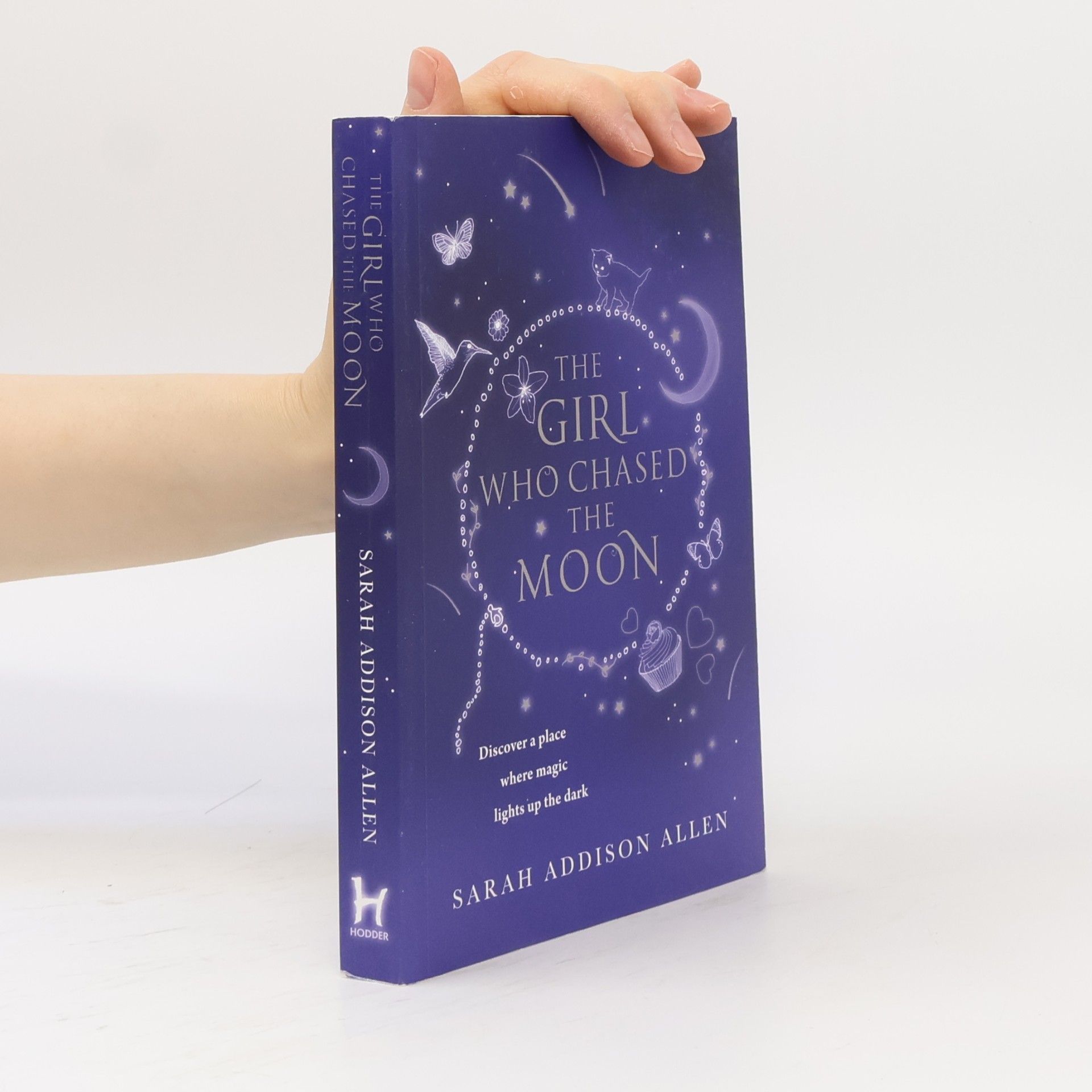 Sarah Addison Allen The Girl Who Chased the Moon