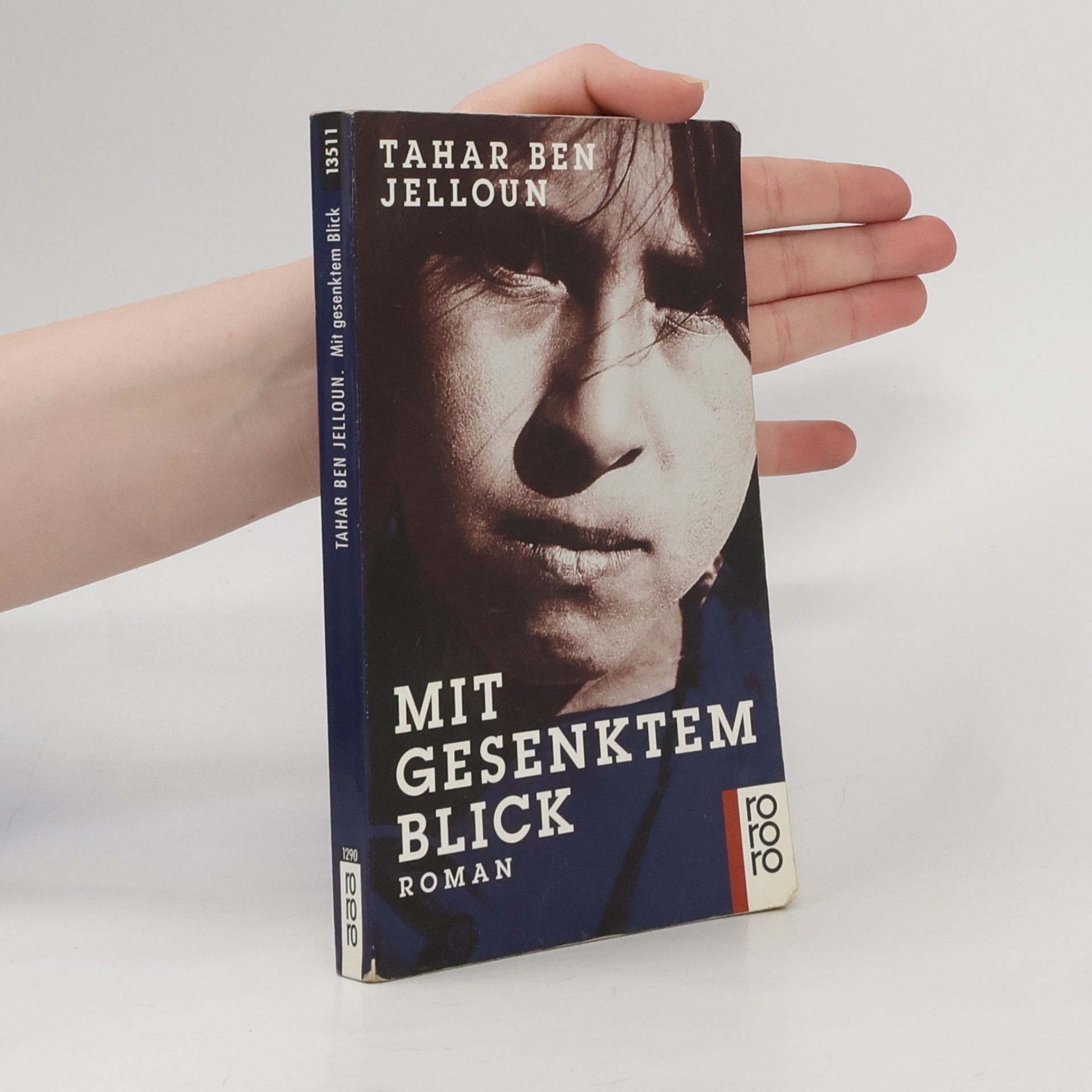 Tahar Ben Jelloun Mit gesenktem Blick