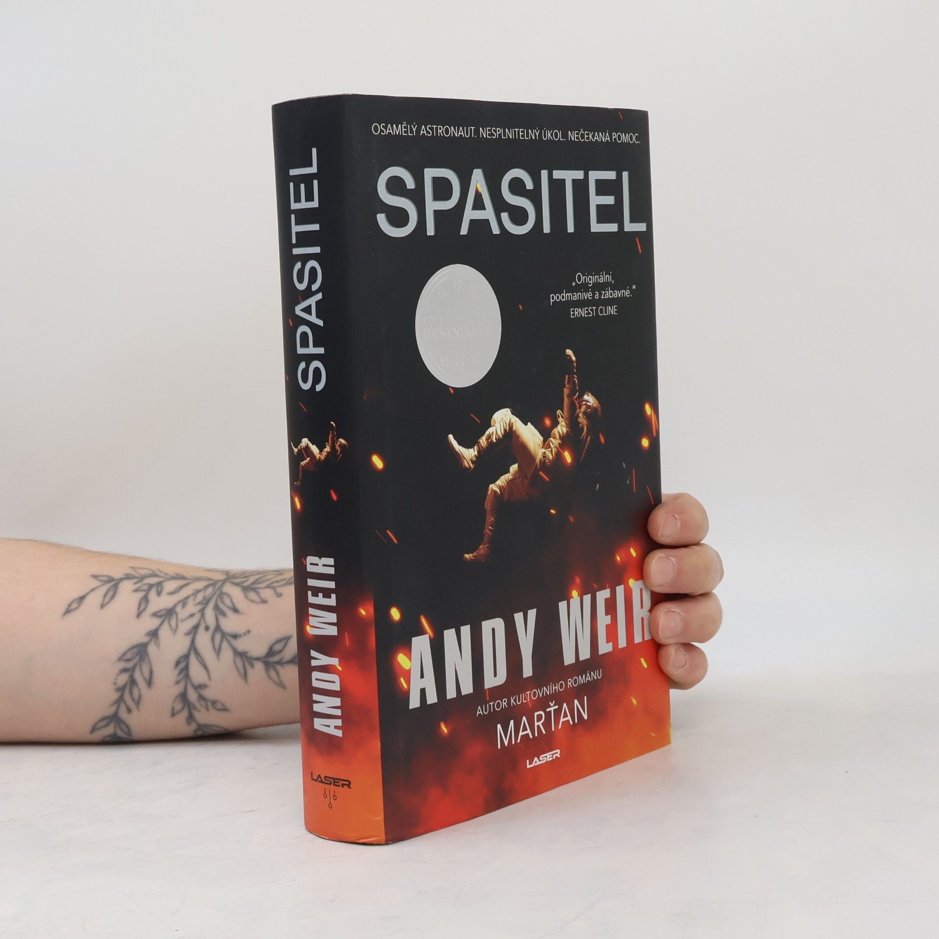 Andy Weir Spasitel