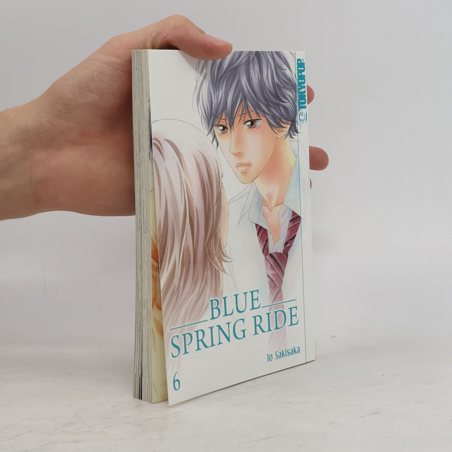 Io Sakisaka Blue spring ride 6