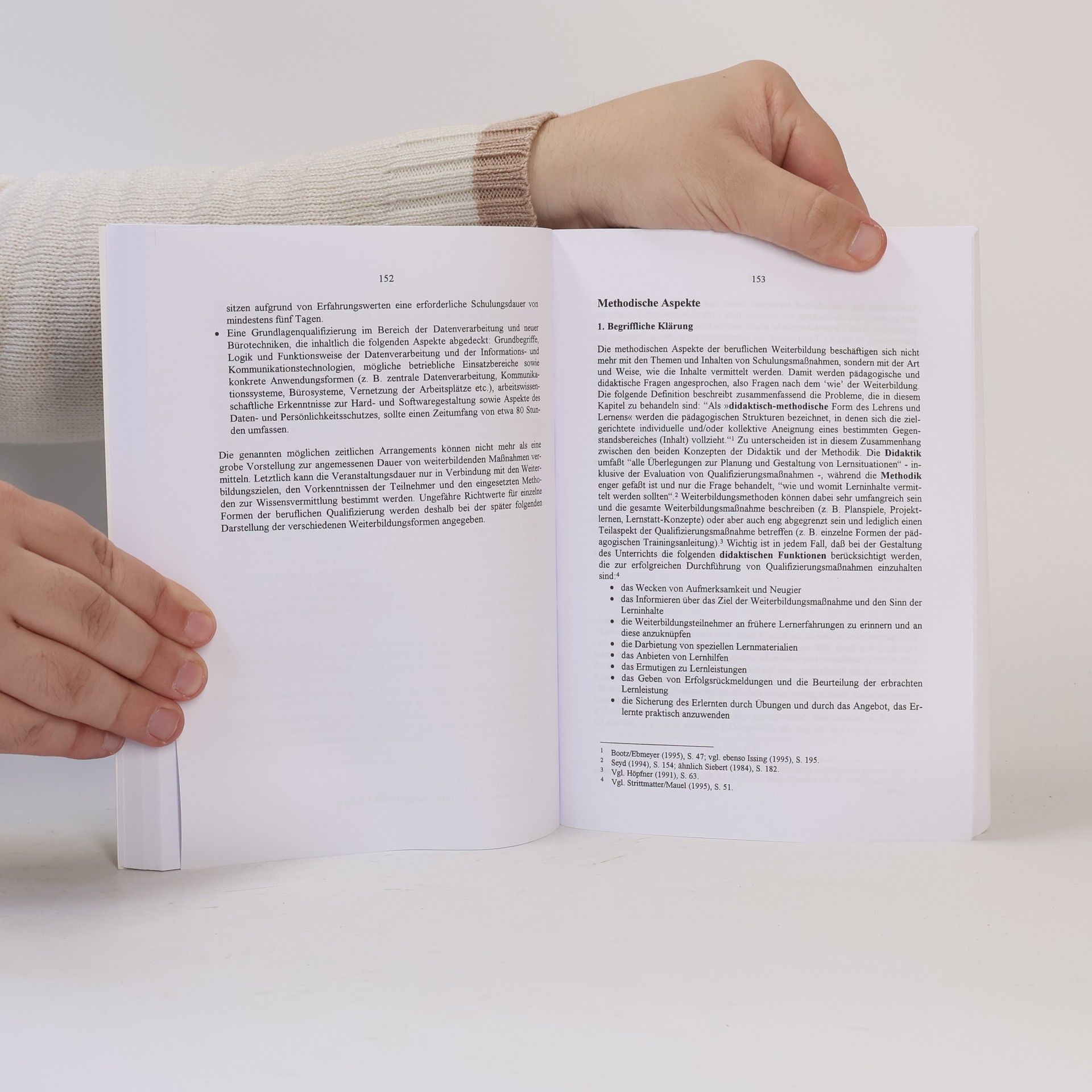 Thieß Petersen Handbuch zur beruflichen Weiterbildung