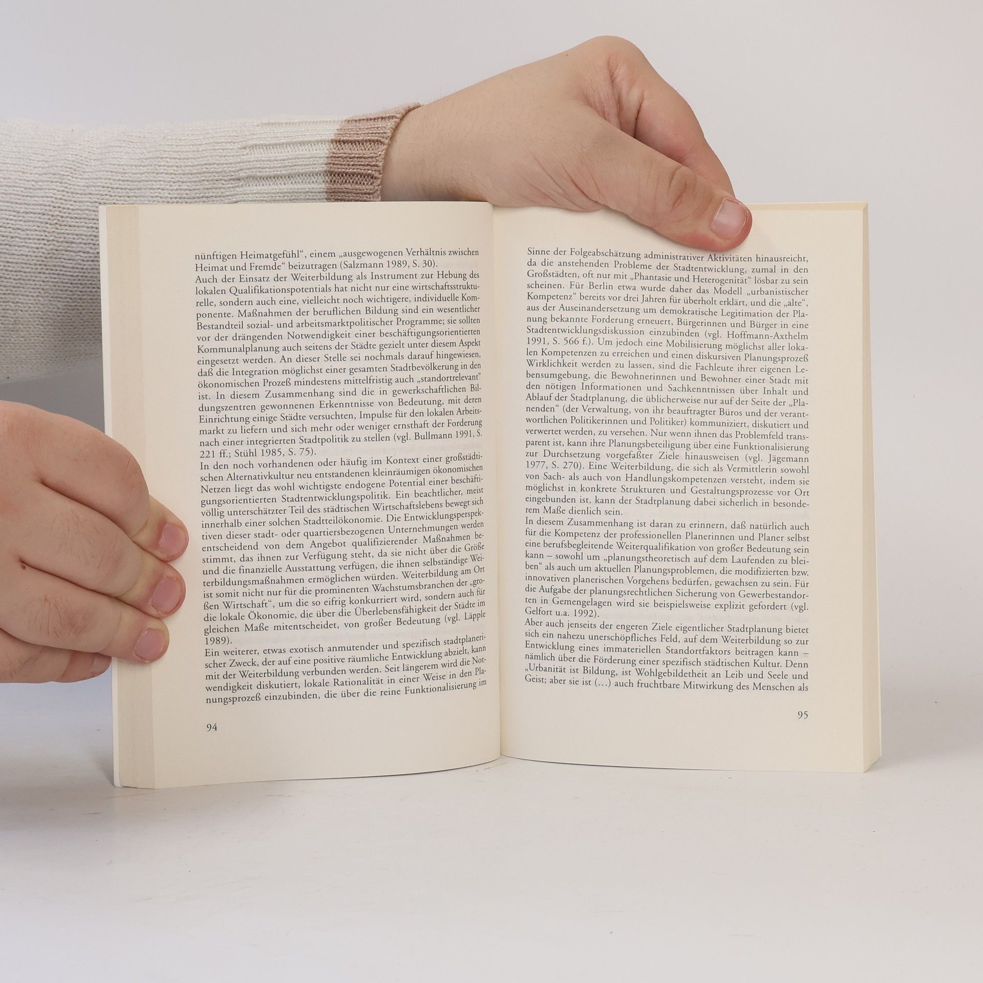 Ekkehard Nuissl Theorie und Praxis der Erwachsenenbildung: Standortfaktor Weiterbildung